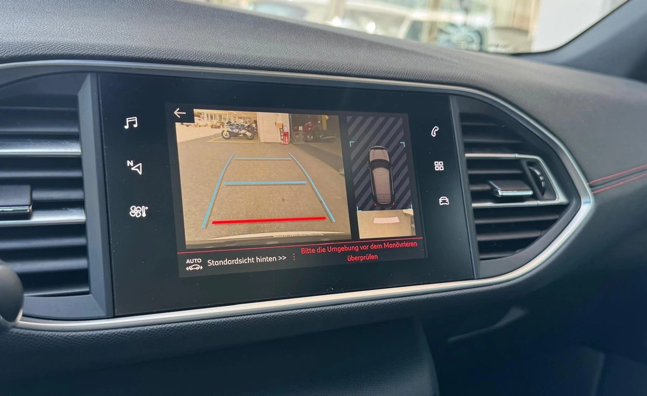 PEUGEOT 308 2.0 BlueHDI GT EAT8-image-16