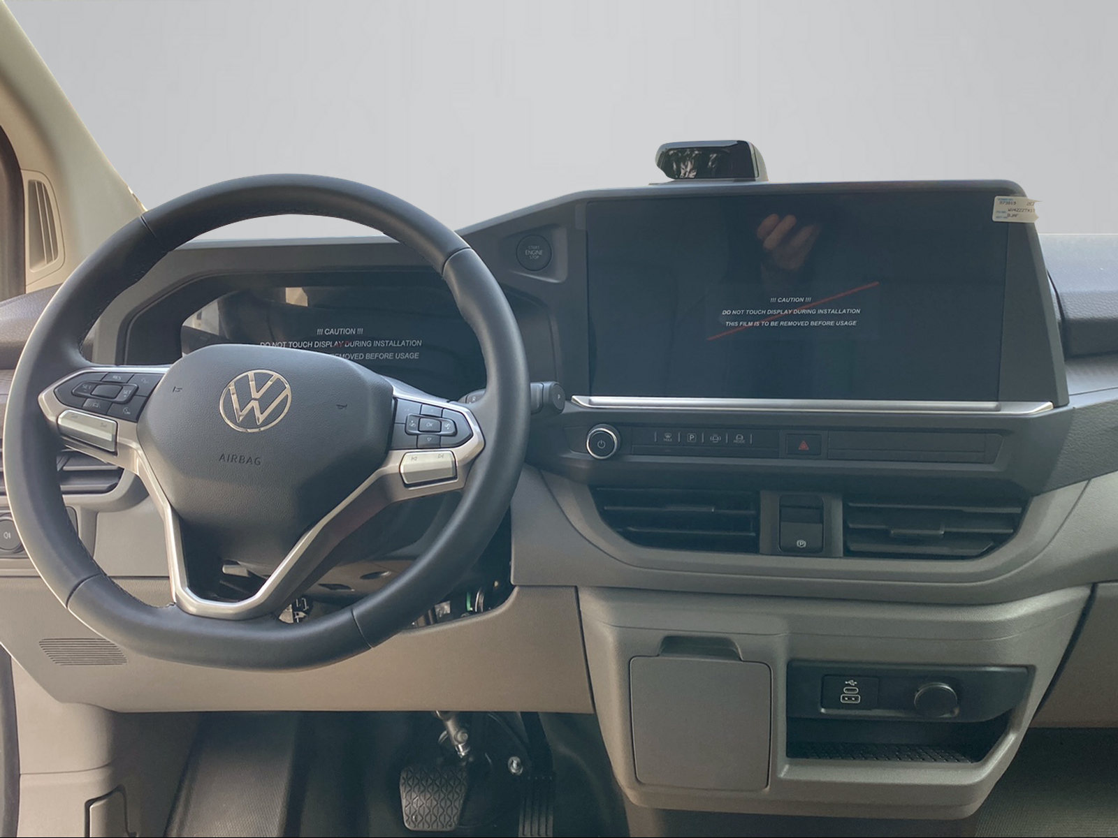 VW Transporter 2.0 TDI Automat 4Motion-image-5