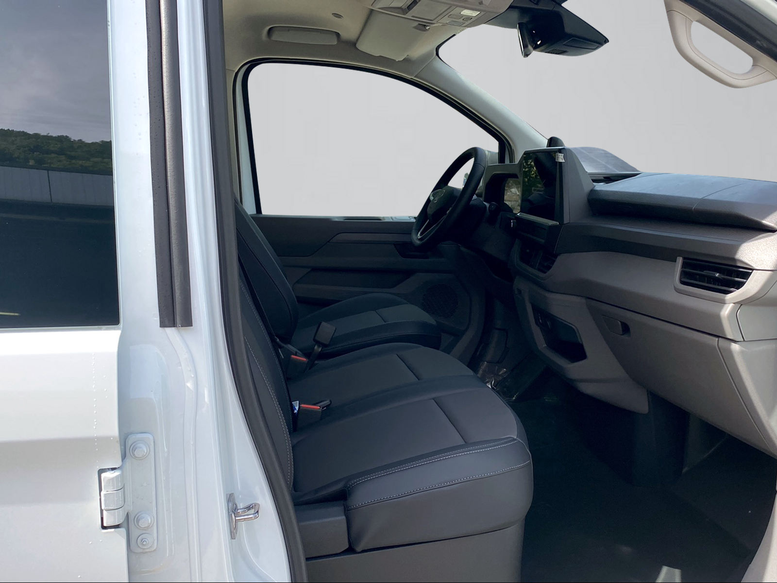 VW Transporter 2.0 TDI Automat 4Motion-image-6