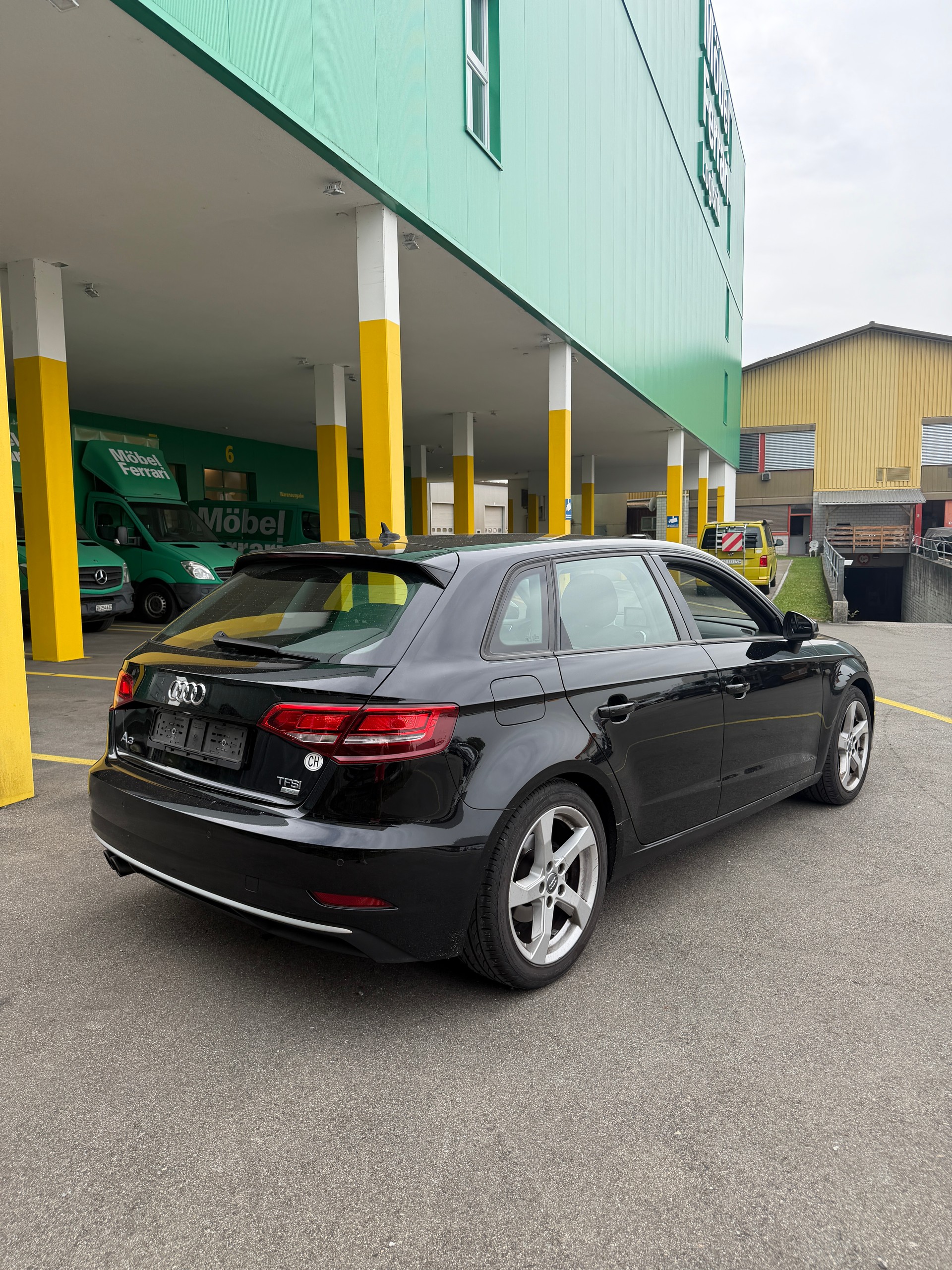 AUDI A3 Sportback 1.4 TFSI Design-image-6