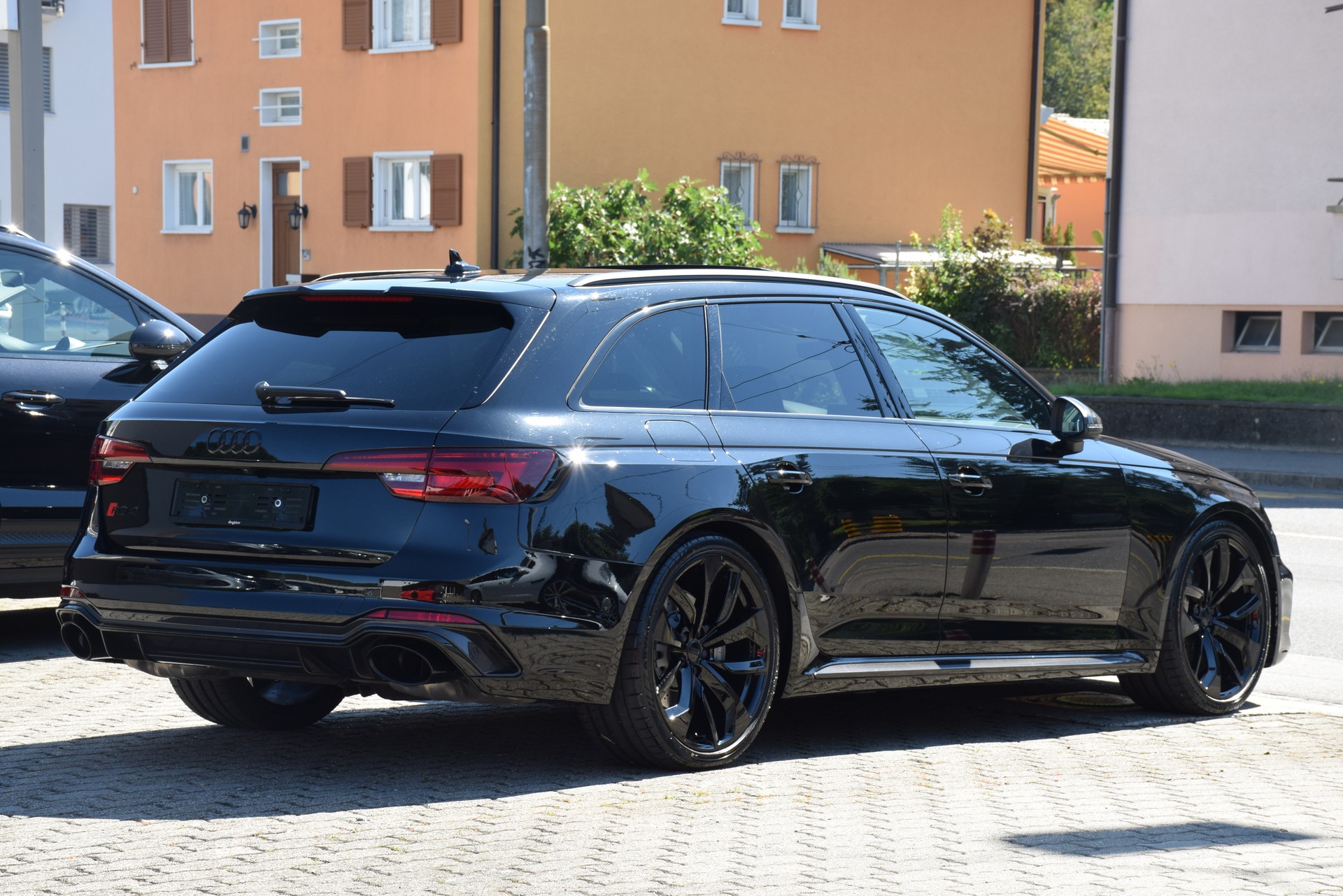AUDI RS4 Avant 2.9 TFSI quattro tiptronic-image-11