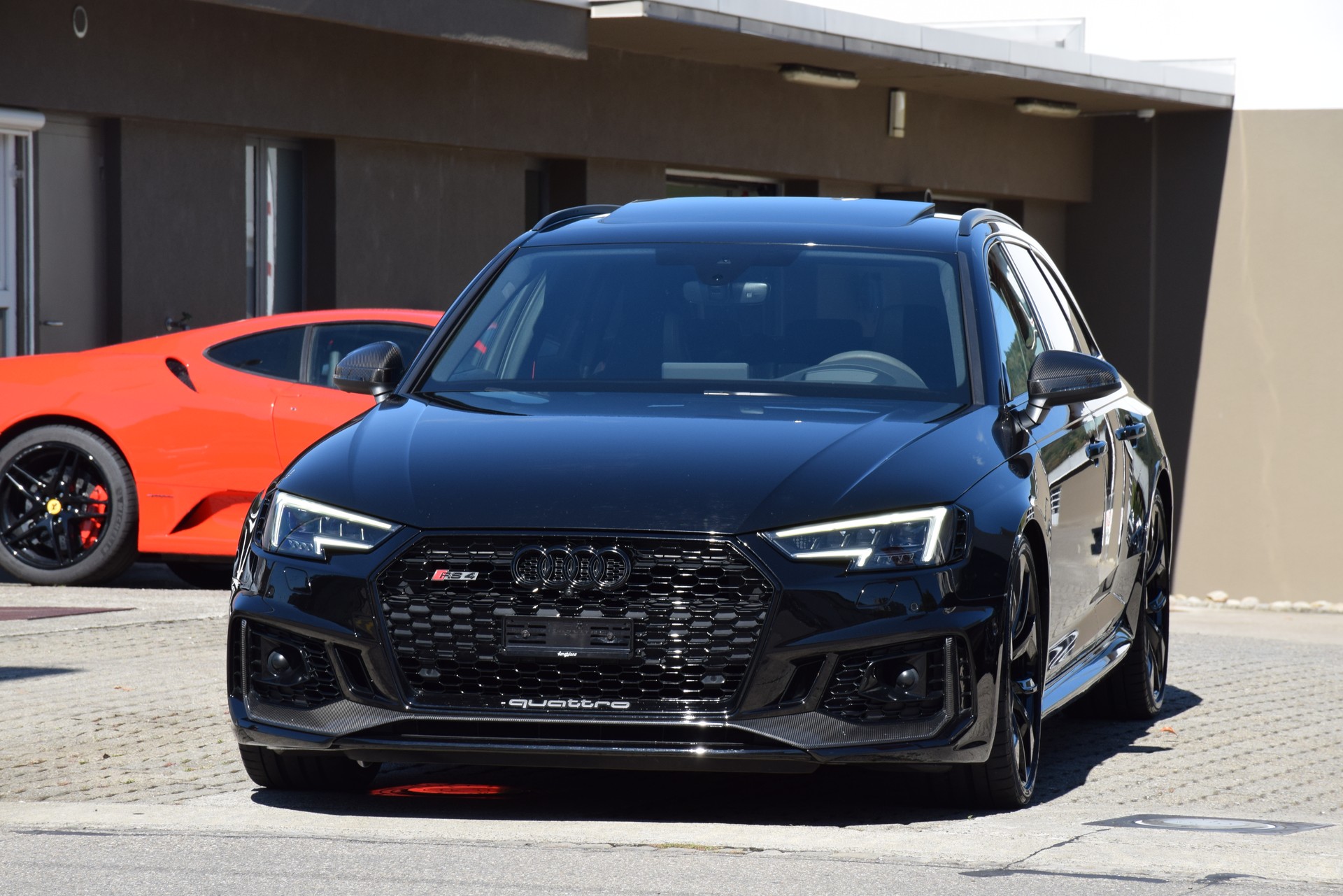 AUDI RS4 Avant 2.9 TFSI quattro tiptronic-image-2