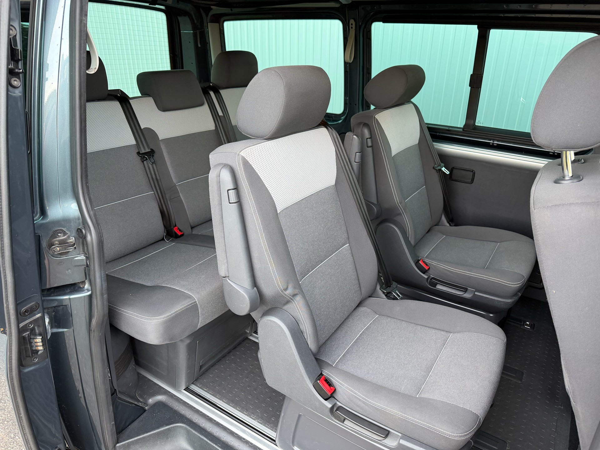 VW 2.5 TDI 131 Startline-image-5