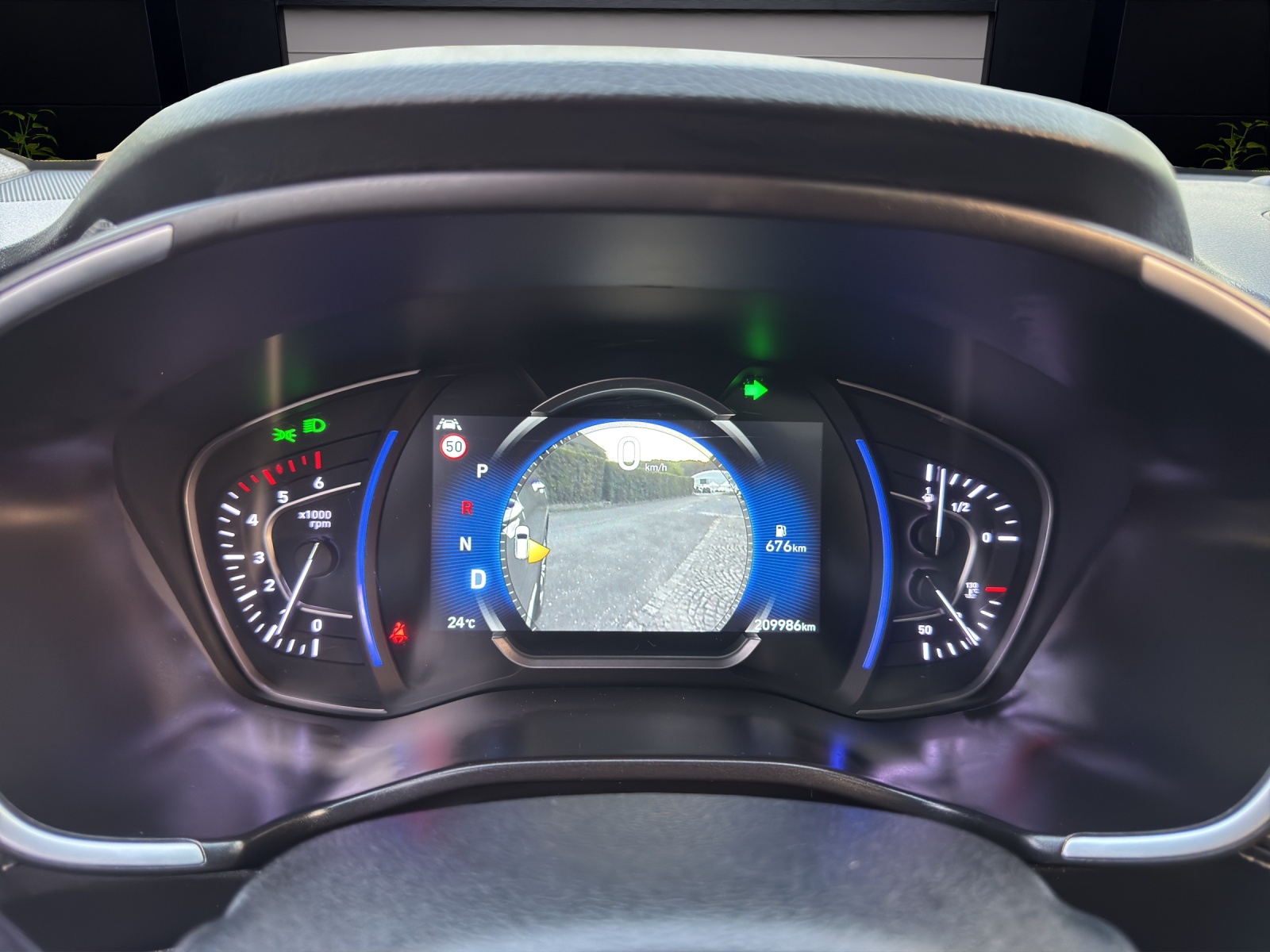 HYUNDAI Santa Fe 2.2 CRDI Vertex 7-Plätze 4x4 4WD Automatic-image-23