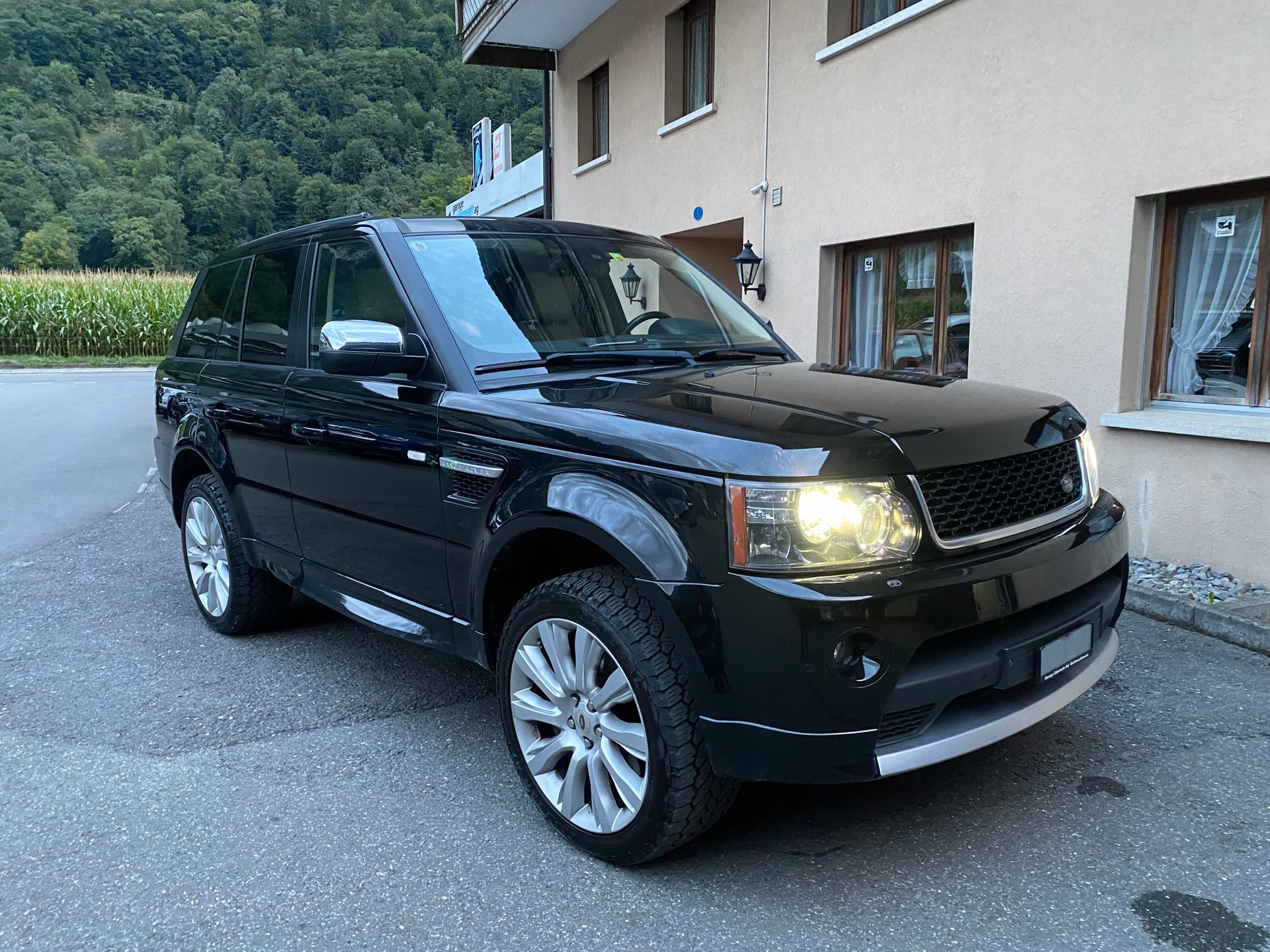 LAND ROVER Range Rover Sport 5.0 V8 SC Automatic-image-10