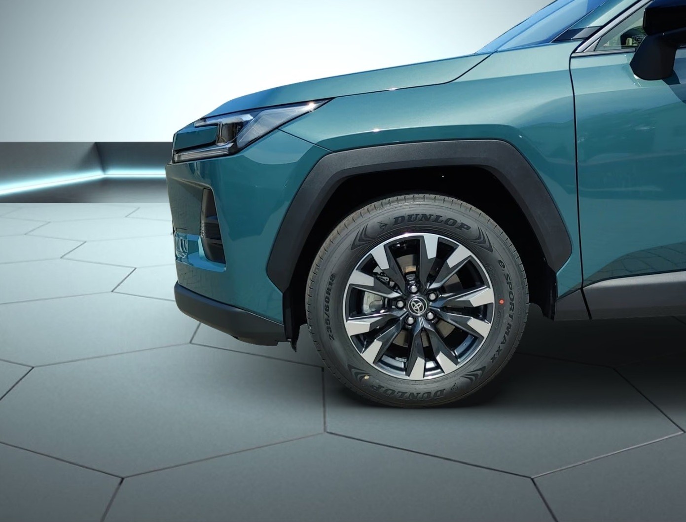TOYOTA RAV-4 Trend AWD Hybrid-image-1