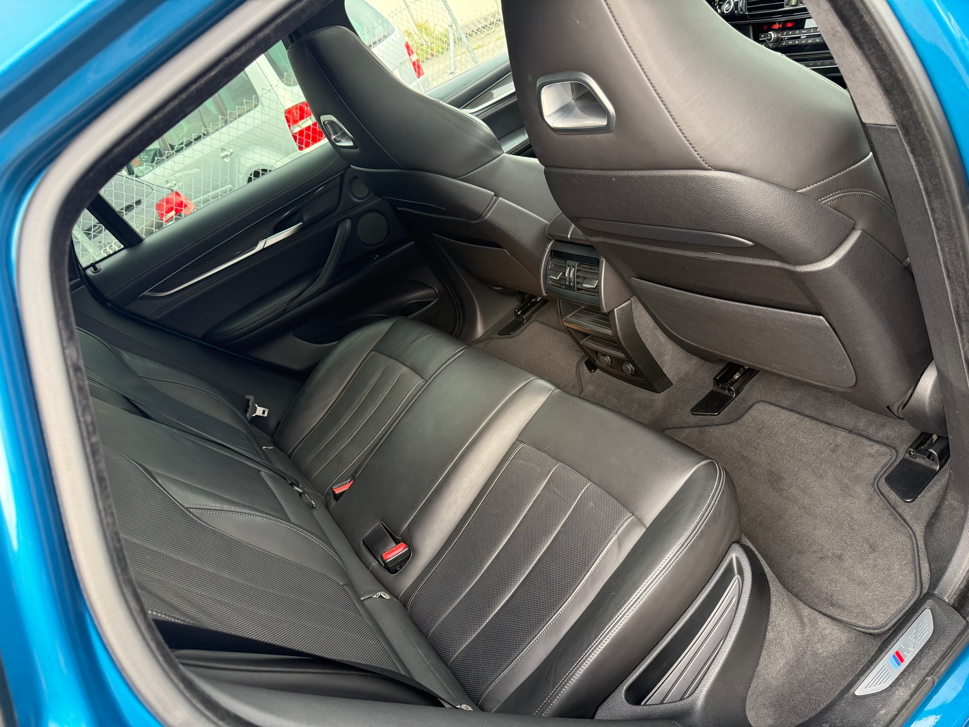 BMW X6M Steptronic-image-10