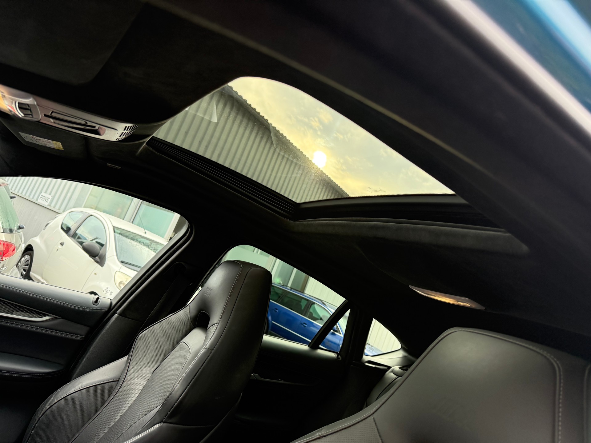 BMW X6M Steptronic-image-11