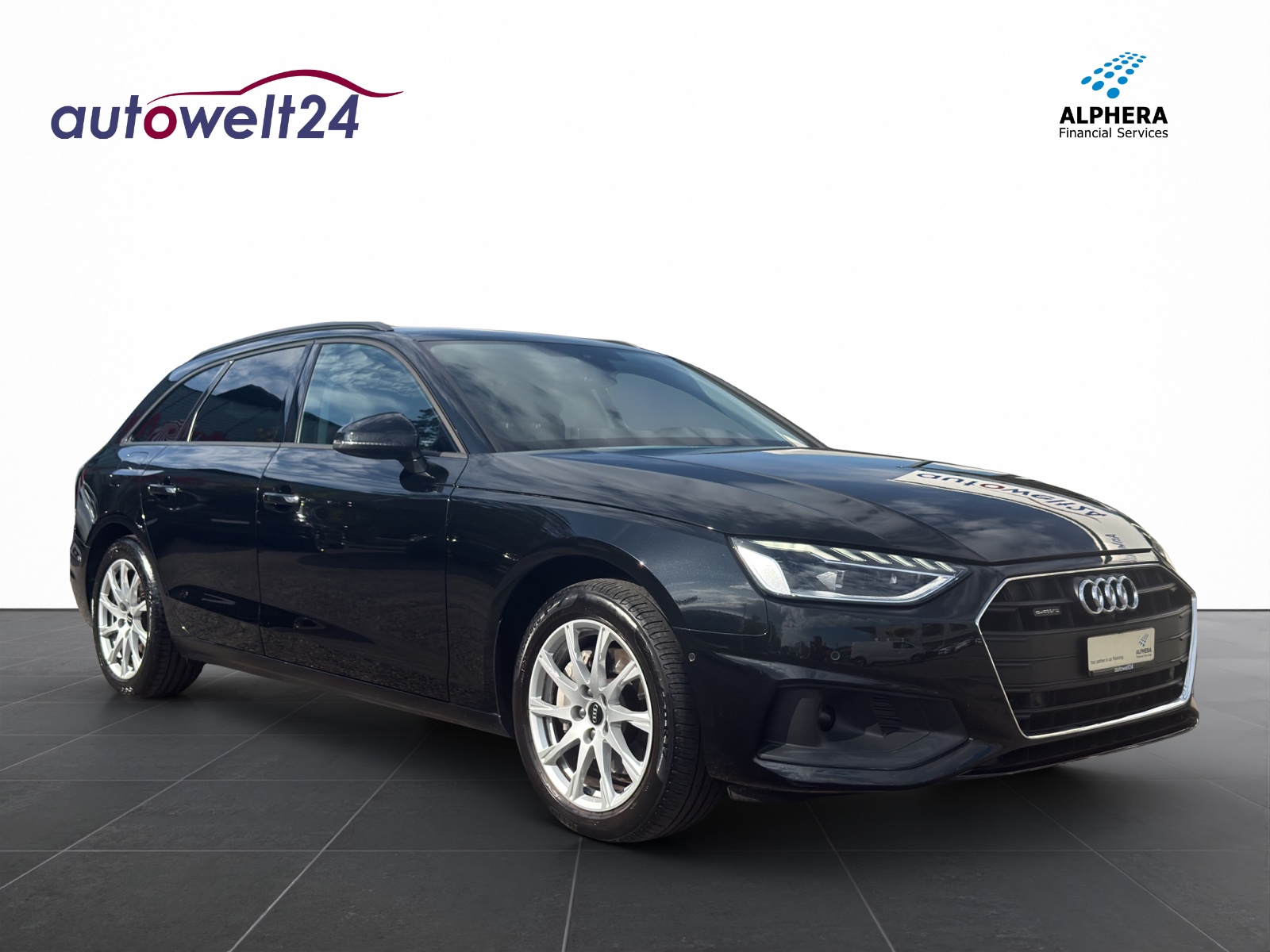 AUDI A4 Avant 40 TDI Attraction quattro S-tronic-image-2