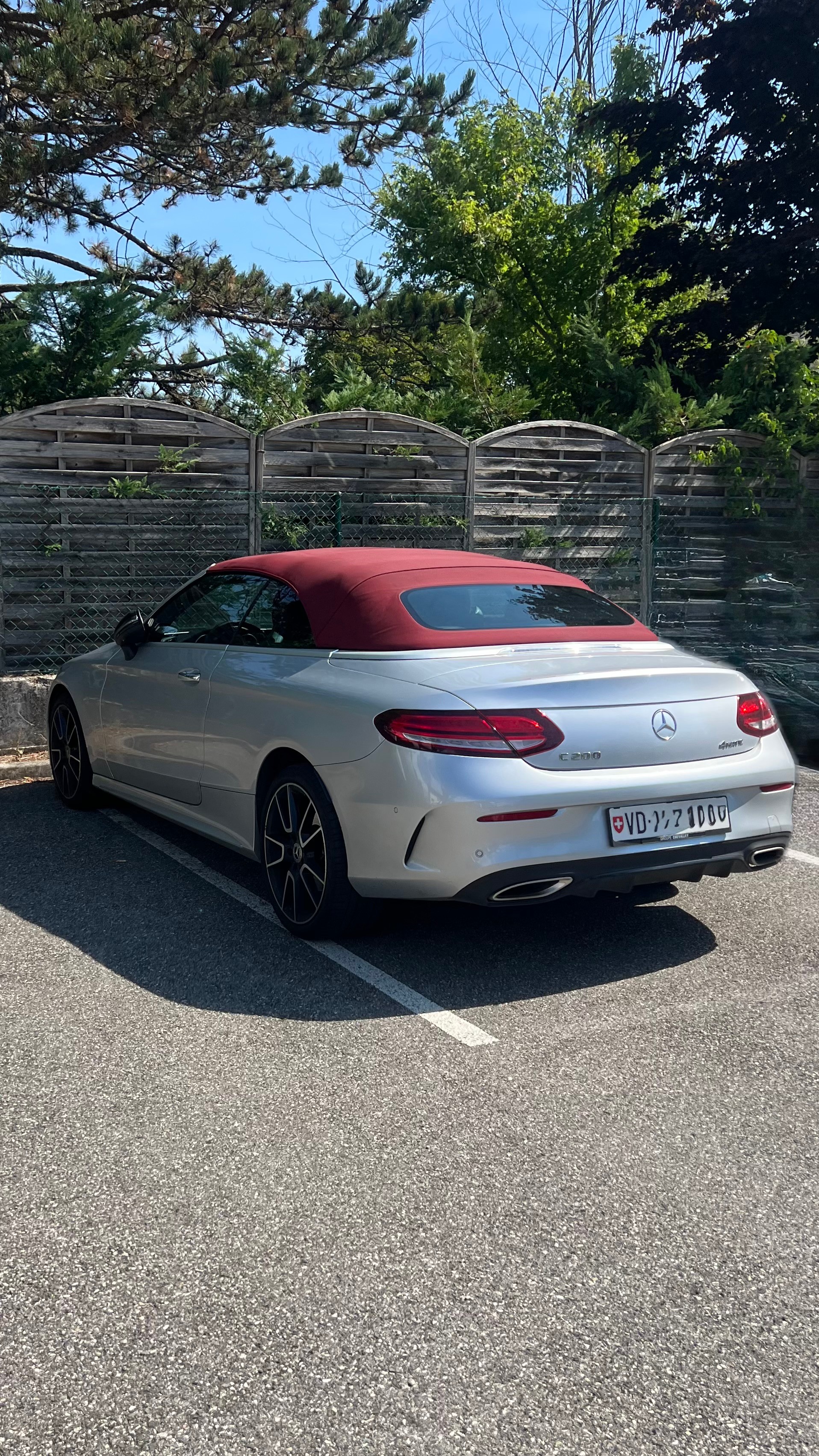 MERCEDES-BENZ C 200 AMG Line 4matic-image-1
