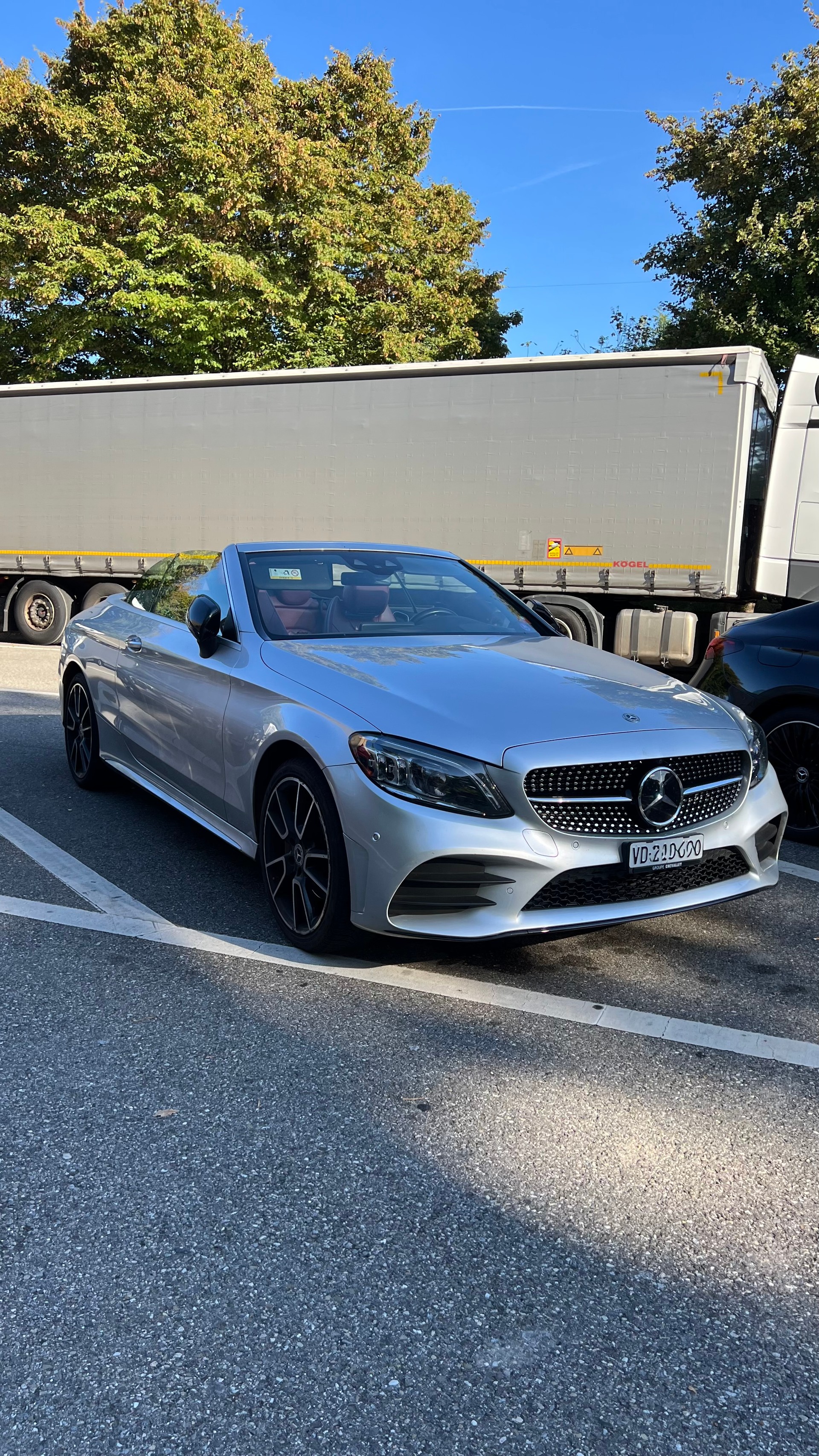 MERCEDES-BENZ C 200 AMG Line 4matic-image-0