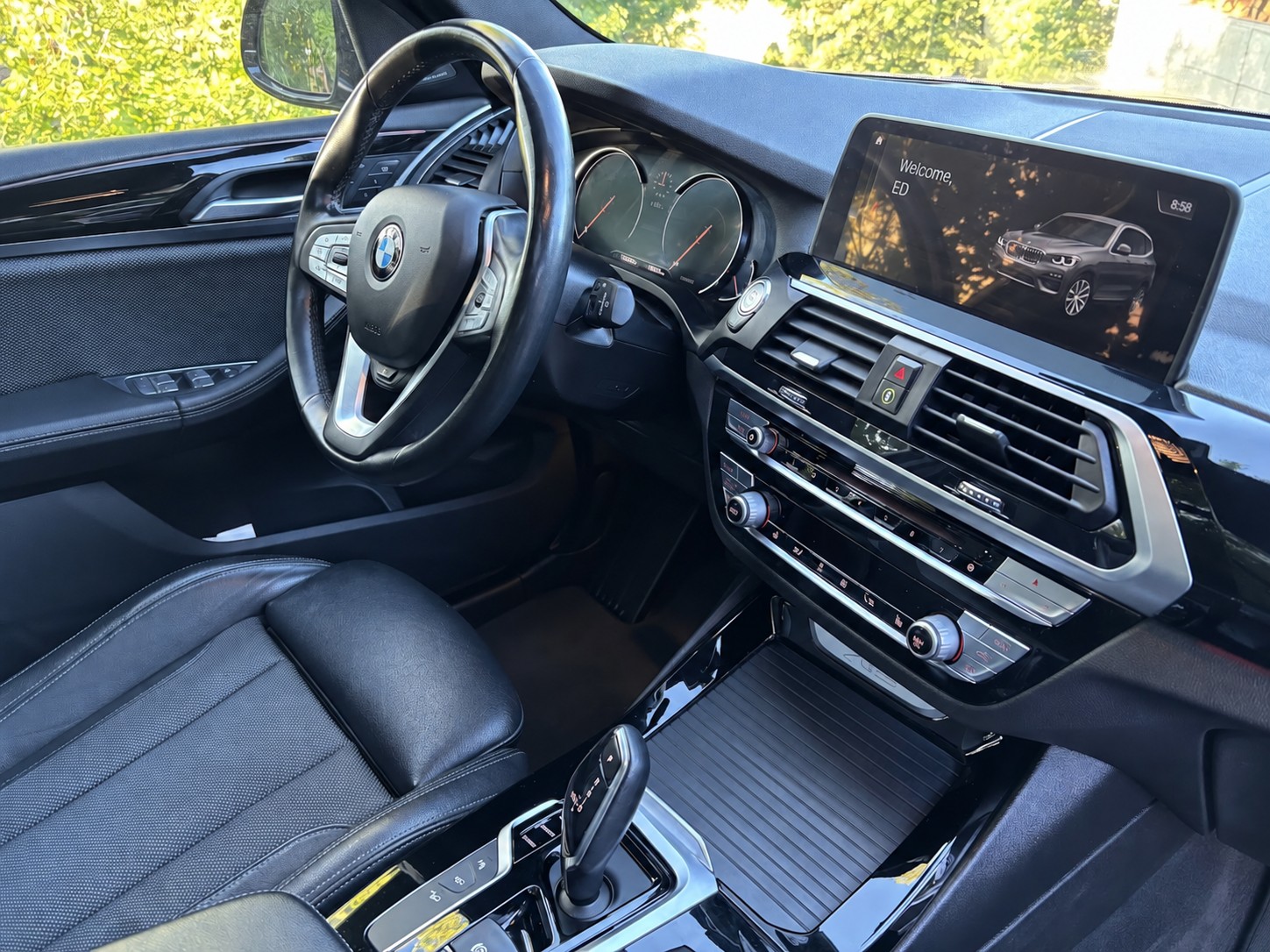 BMW 20i xDrive paddles-image-4