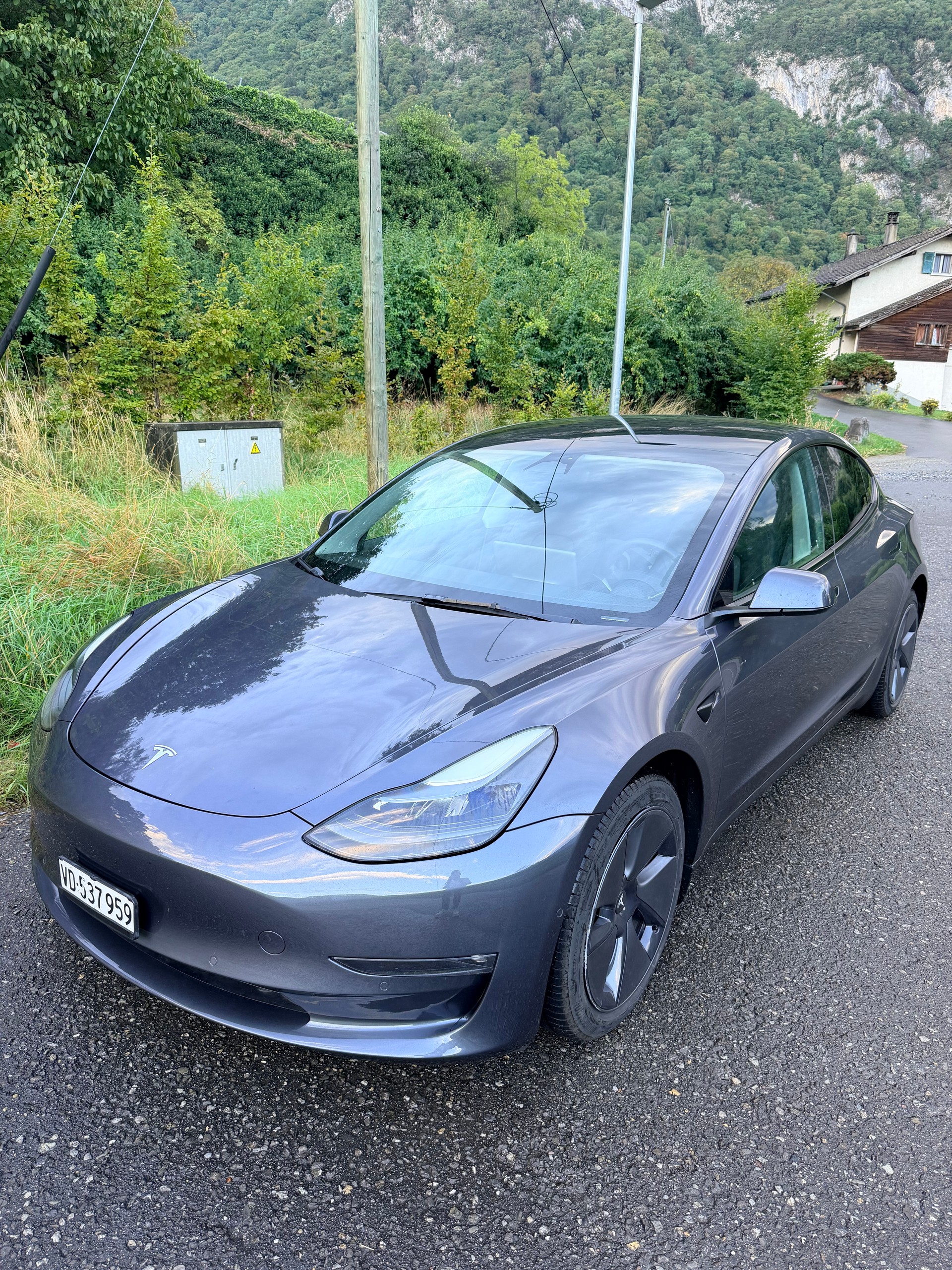 TESLA Long Range D-image-4