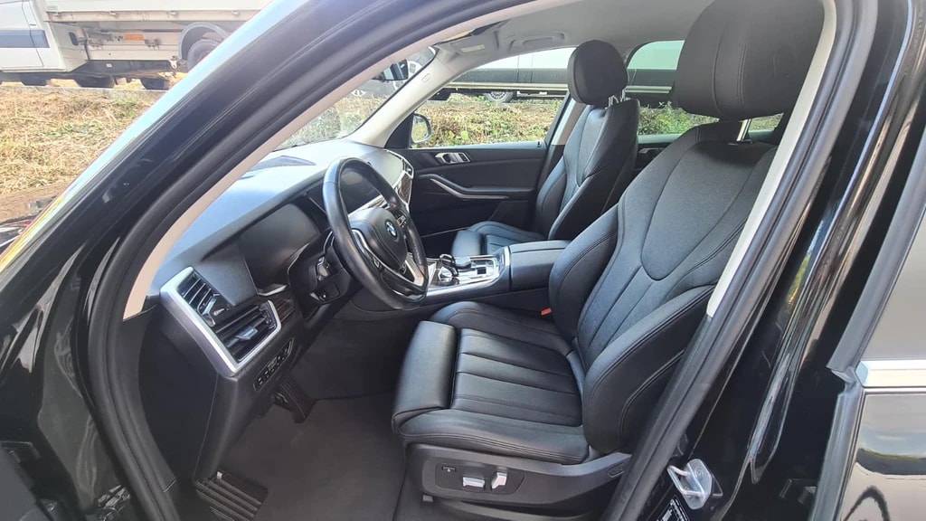 BMW X5 xDrive 48V 30d Steptronic ** 285 PS ** Voll-Leder ** Gr-Navi ** RF-Kamera ** Sitzmemory ** Sitzheizung ** Ab MFK & Service-image-17