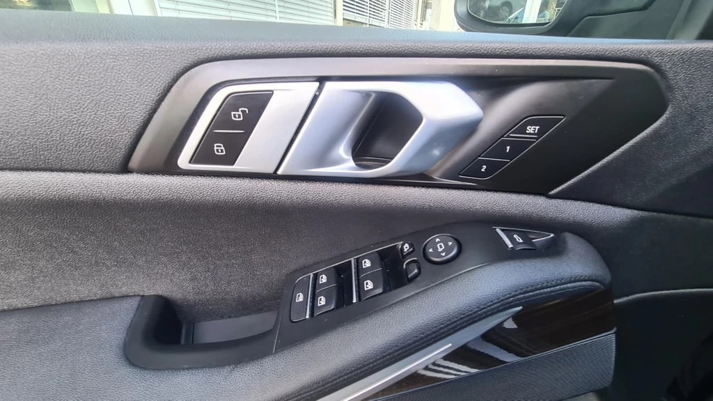 BMW X5 xDrive 48V 30d Steptronic ** 285 PS ** Voll-Leder ** Gr-Navi ** RF-Kamera ** Sitzmemory ** Sitzheizung ** Ab MFK & Service-image-12