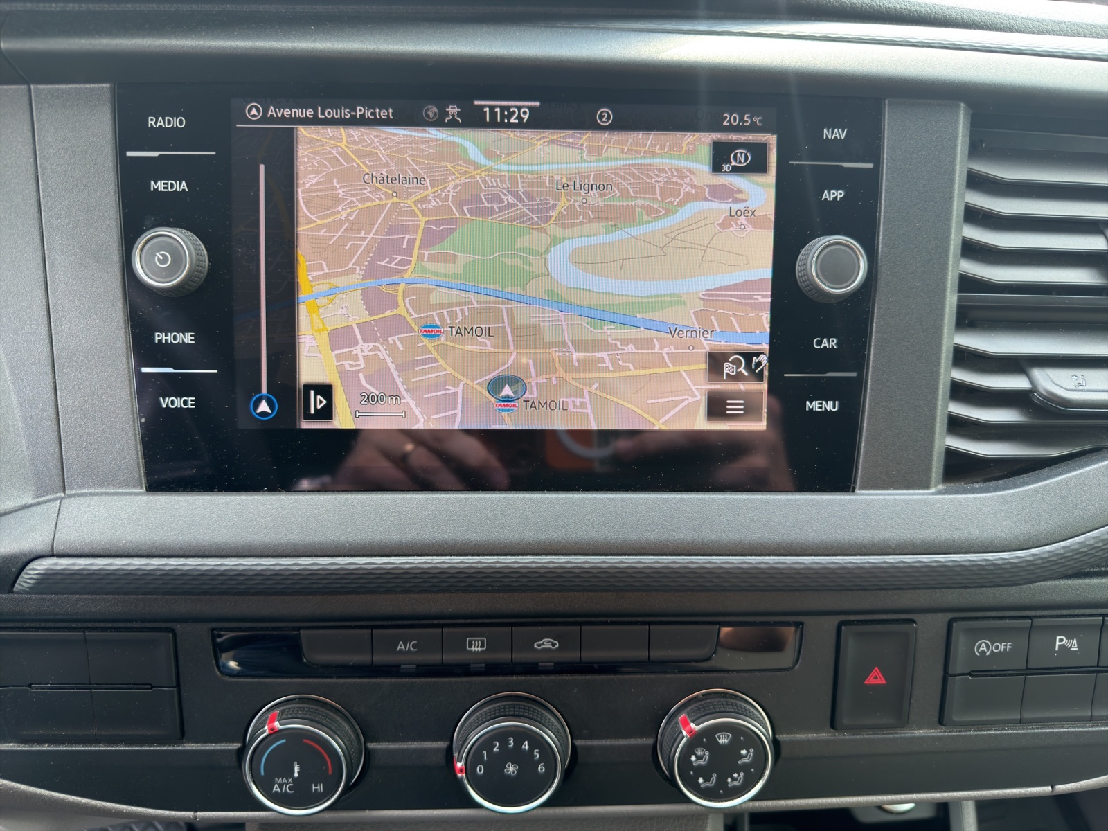 VW T6.1 2.0 TDI DSG-image-10