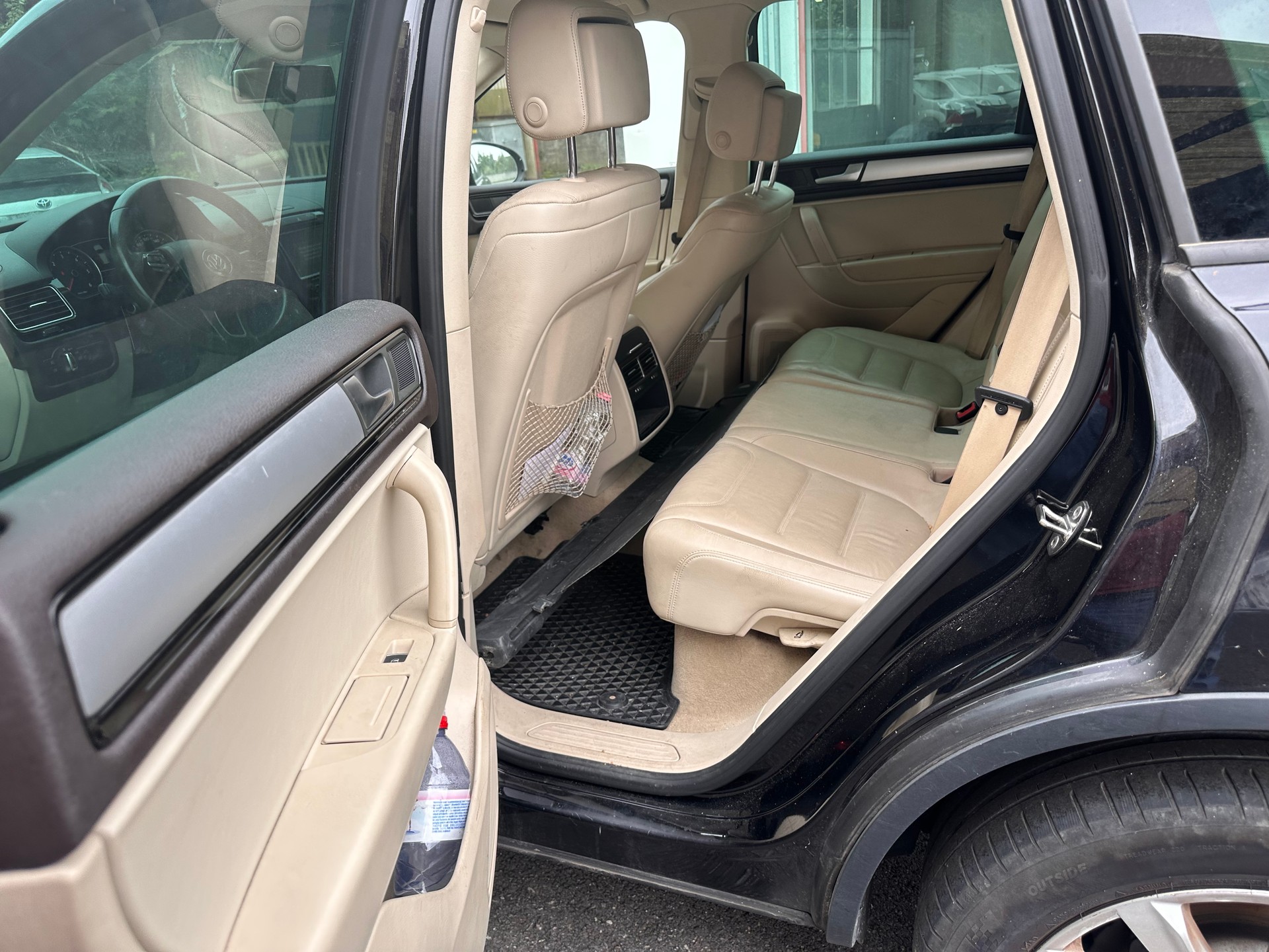 VW Touareg 3.0 TDI BMT Terrain Tech Tiptronic-image-11