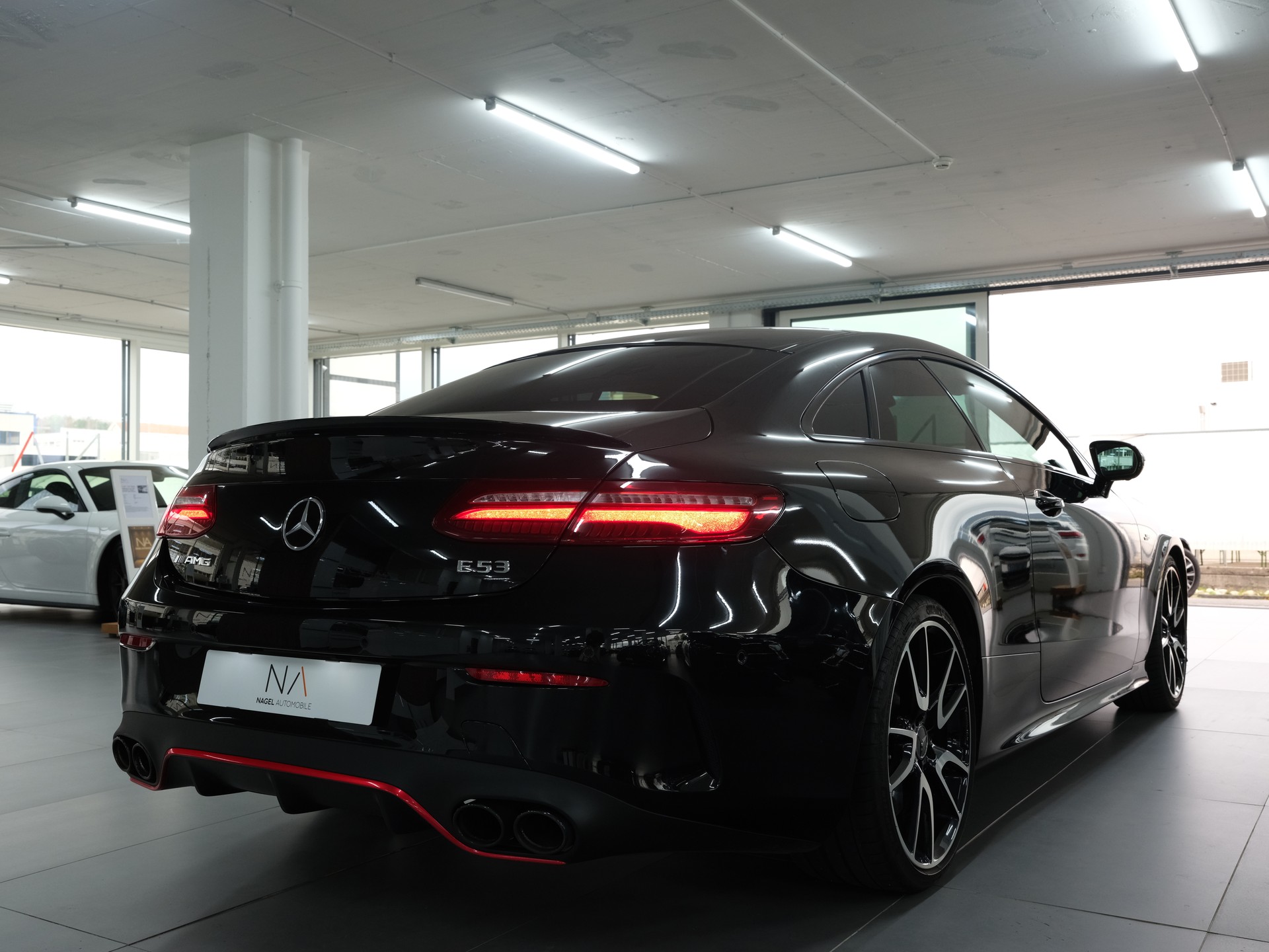 MERCEDES-BENZ E 53 Coupé AMG 4 Matic+ 9G-Tronic *Burmester* *AMG Performance* *Panorama*-image-2