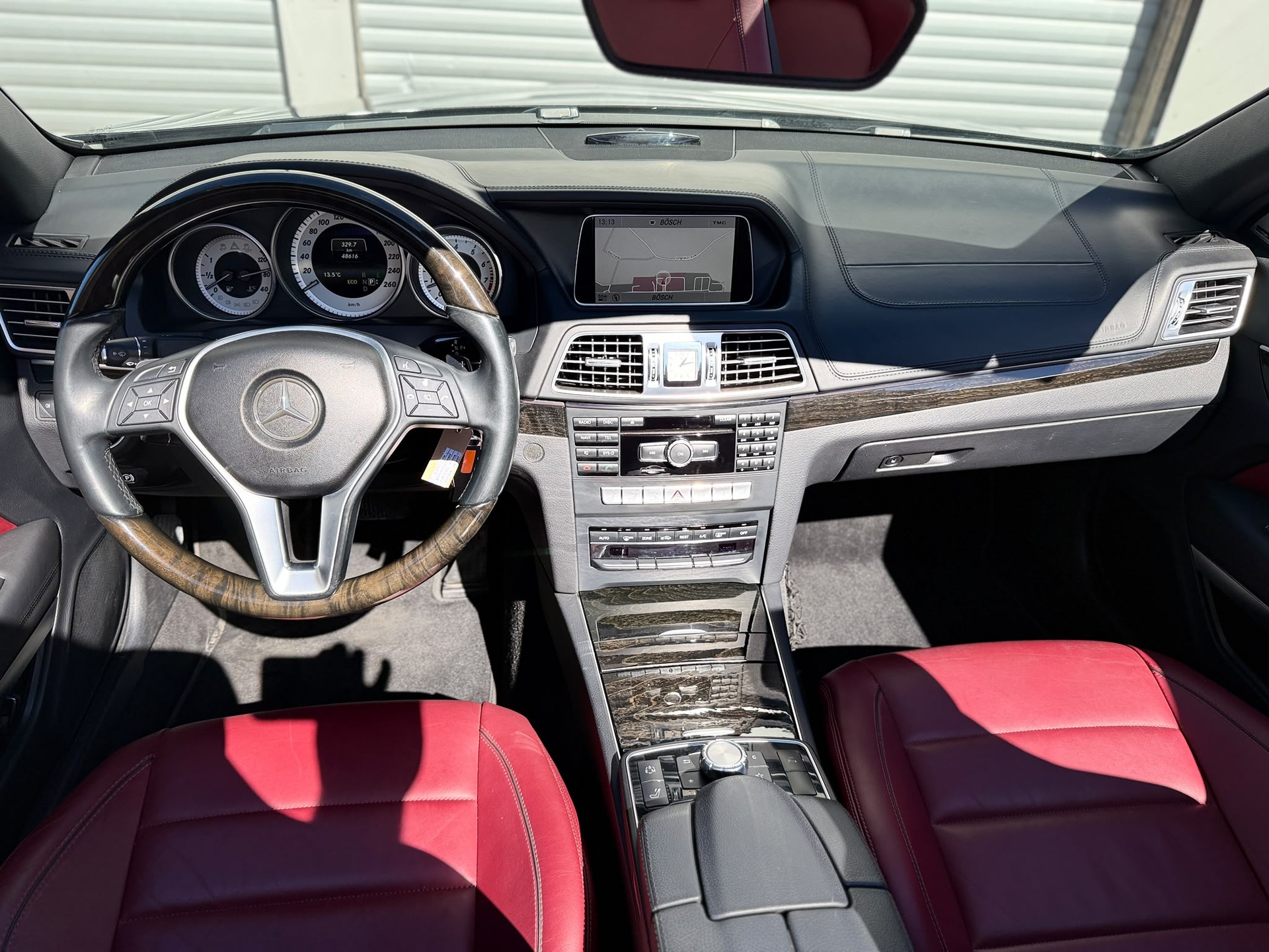 MERCEDES-BENZ E 250 Cabriolet-image-16