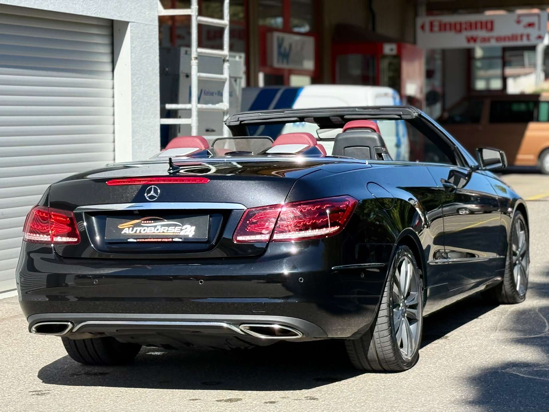 MERCEDES-BENZ E 250 Cabriolet-image-8