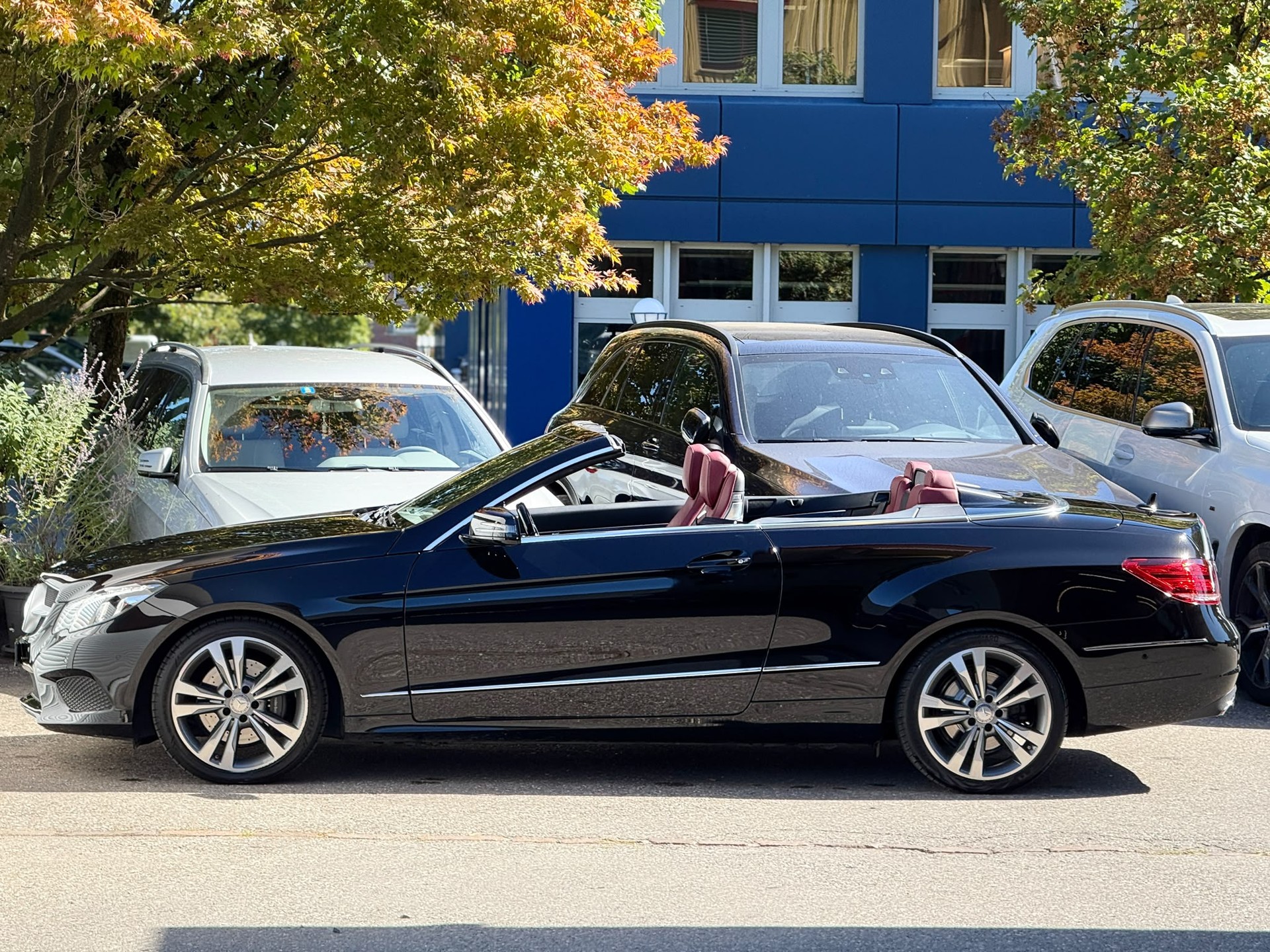 MERCEDES-BENZ E 250 Cabriolet-image-10