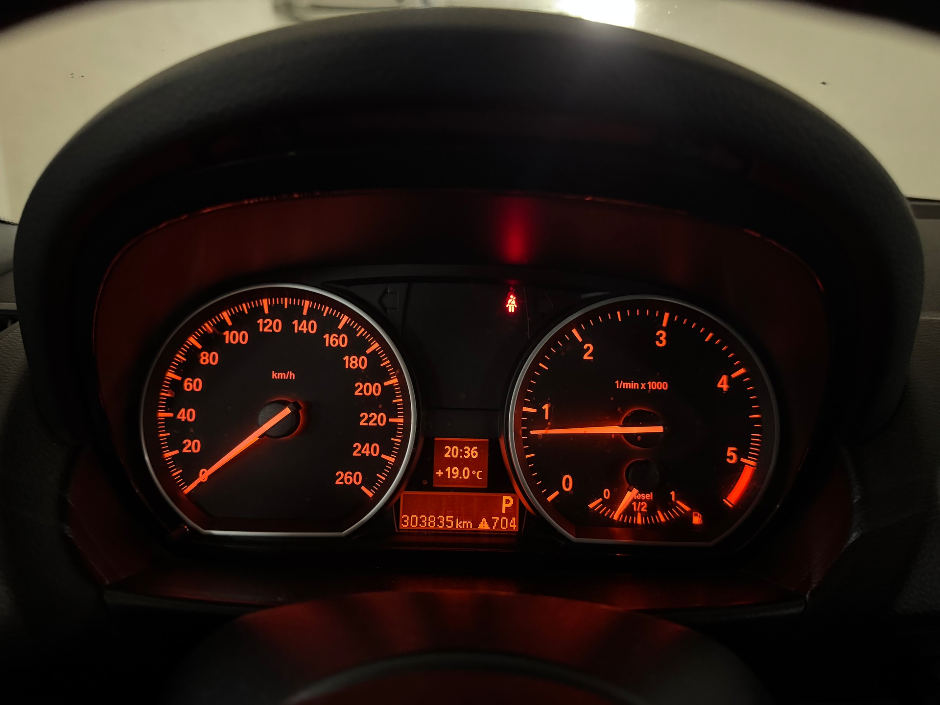 BMW 123d Coupé Steptronic-image-14