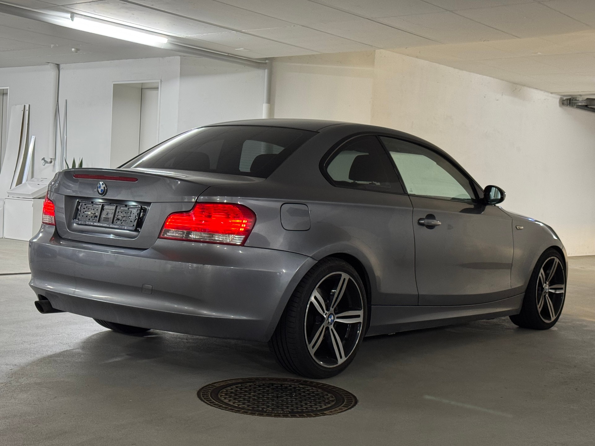 BMW 123d Coupé Steptronic-image-6
