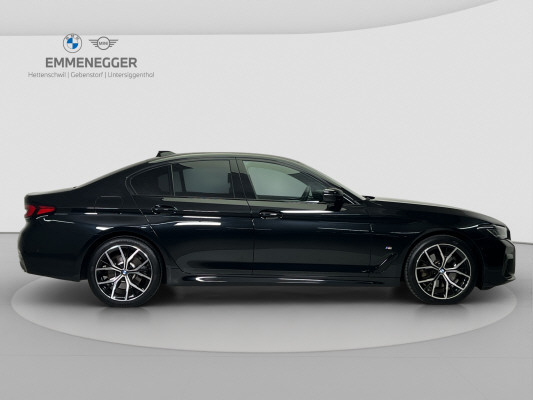BMW 520d xDrive 48V M Sport-image-4