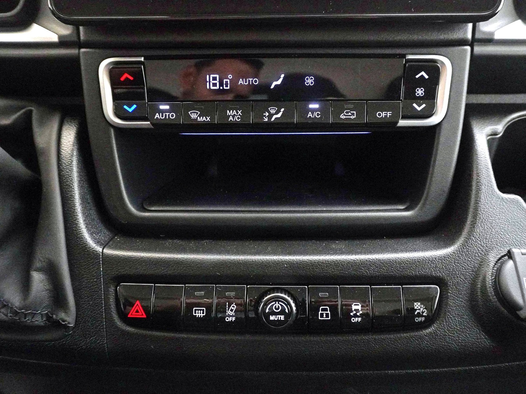 CITROEN Jumper Kaw. 35 L2H2 verglast 2.2 BlueHDi 140 S/S-image-16
