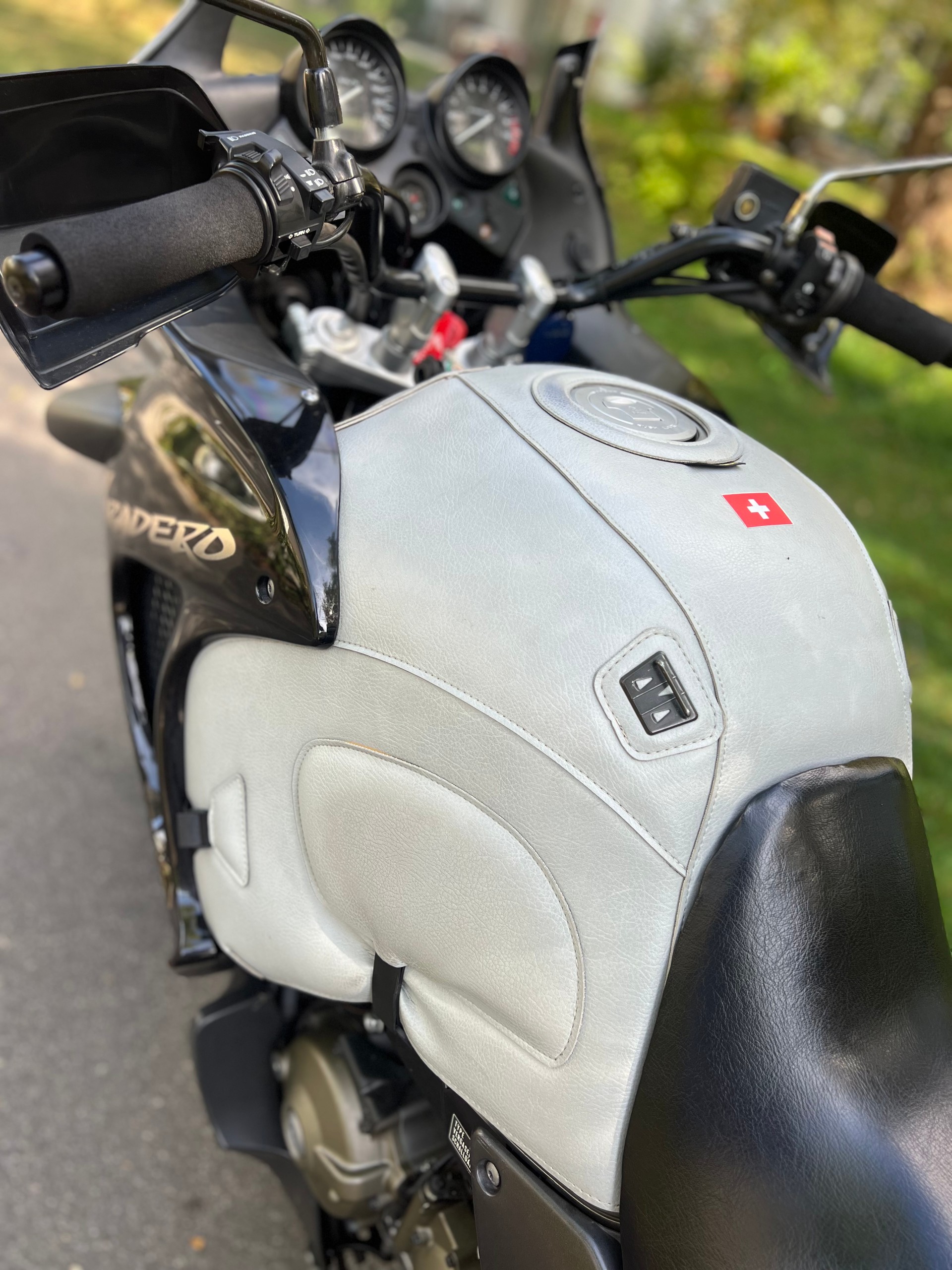 HONDA XL 1000 V Varadero-image-5