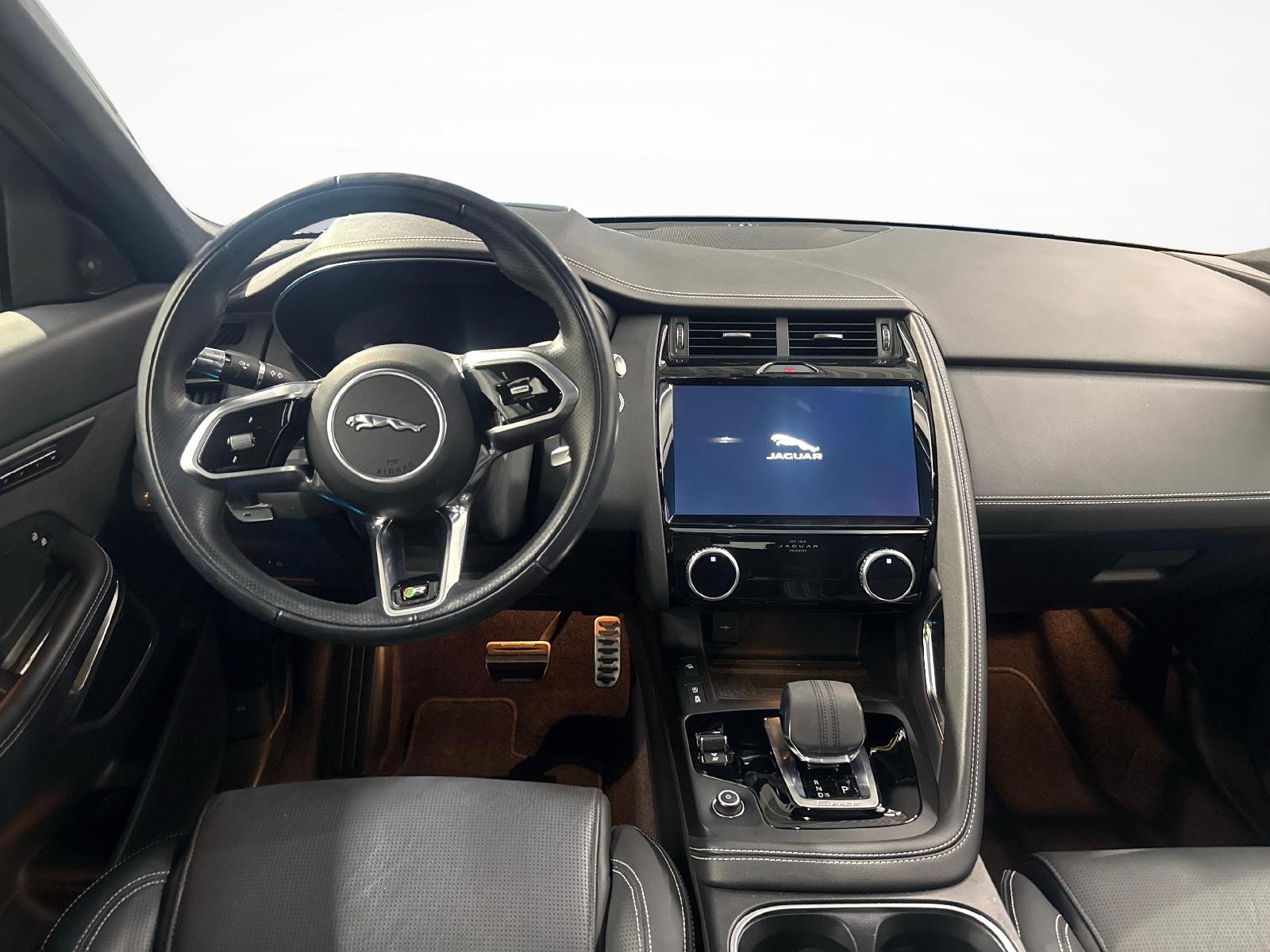 JAGUAR E-Pace 2.0 I4 250 R-Dynamic HSE AWD-image-8
