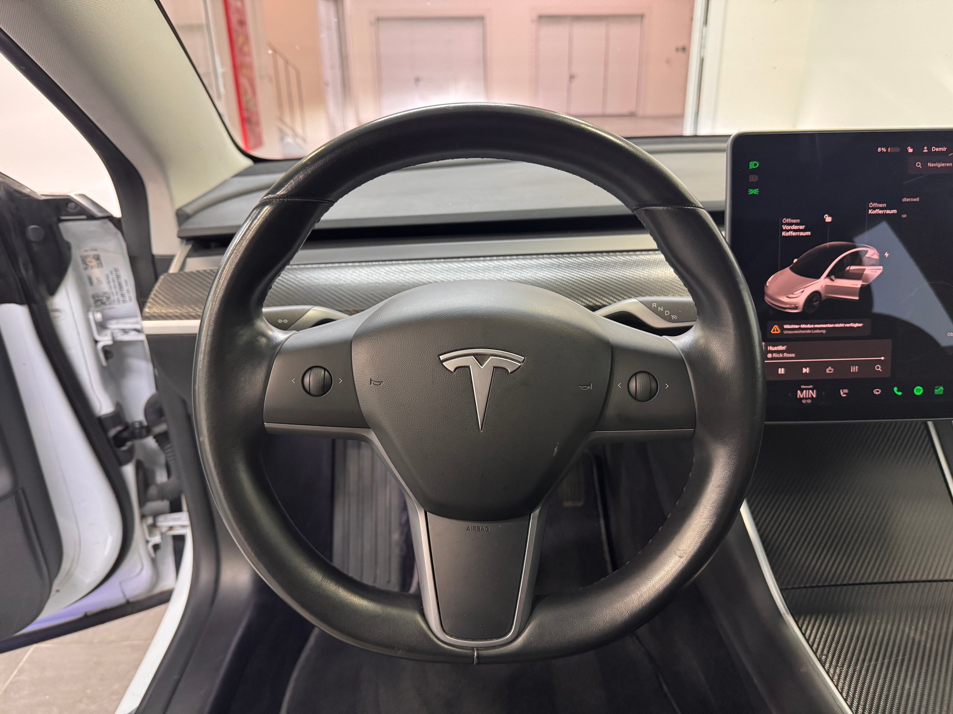 TESLA Model 3 Long Range Dual Motor AWD *Vollautonomes Fahren / Acceleration Boost Paket / Premium Konnektivität*-image-11