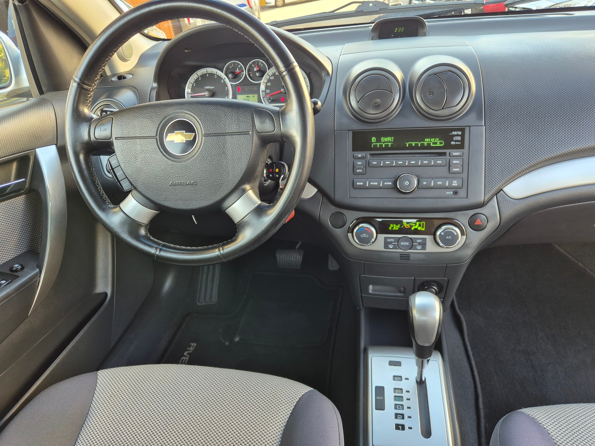 CHEVROLET Aveo 1.4 LT Automatic-image-13