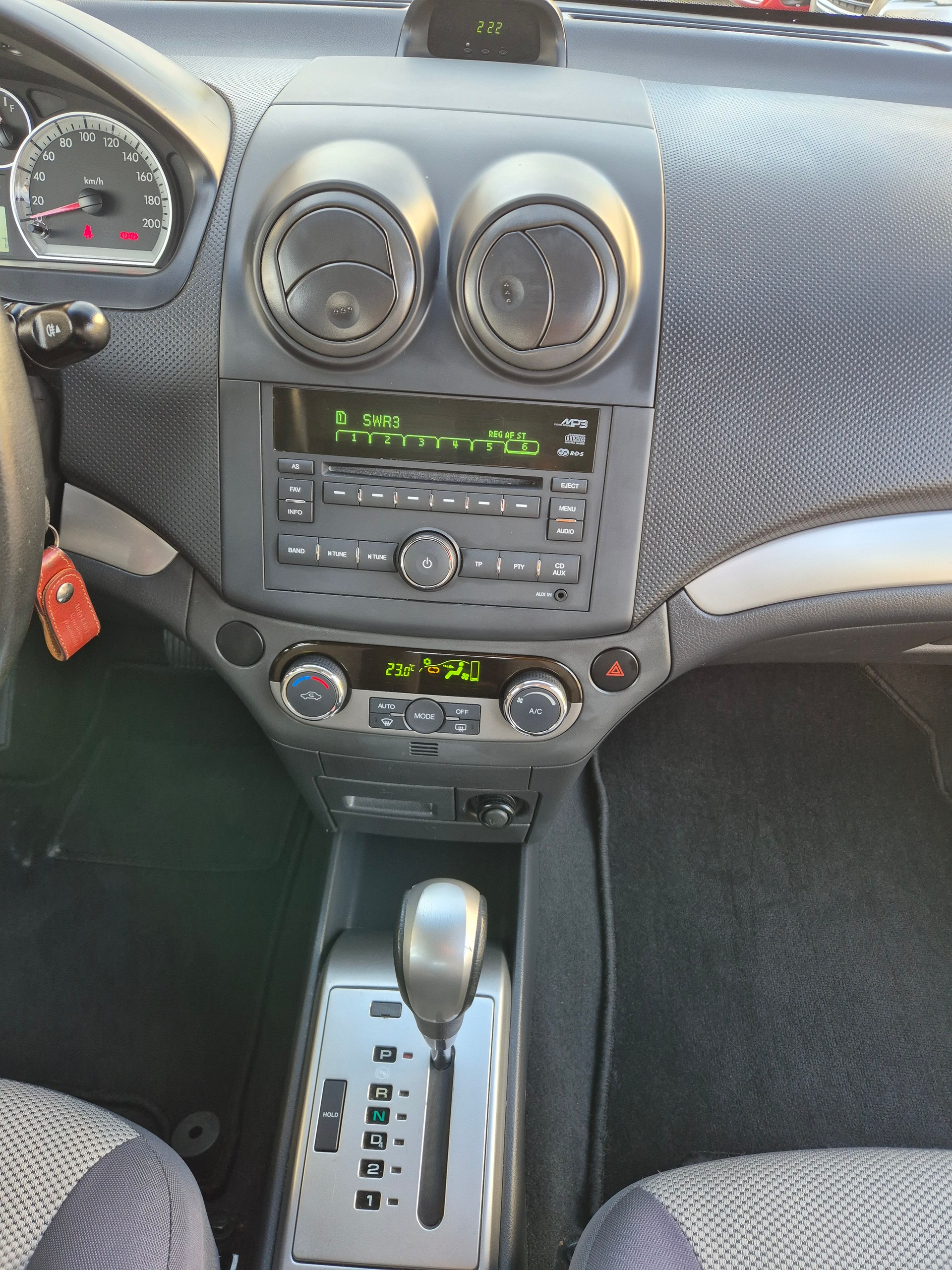 CHEVROLET Aveo 1.4 LT Automatic-image-12