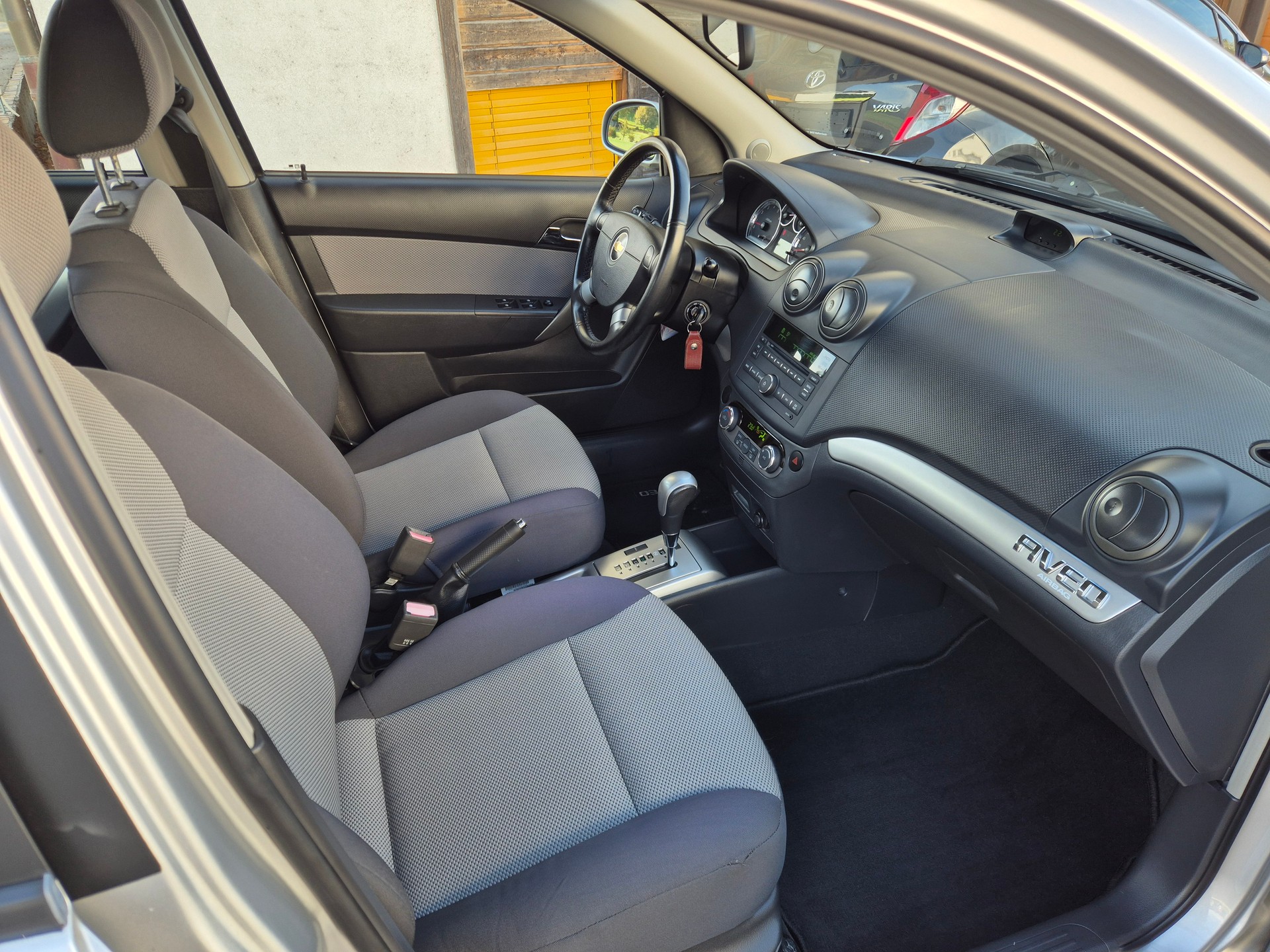 CHEVROLET Aveo 1.4 LT Automatic-image-3