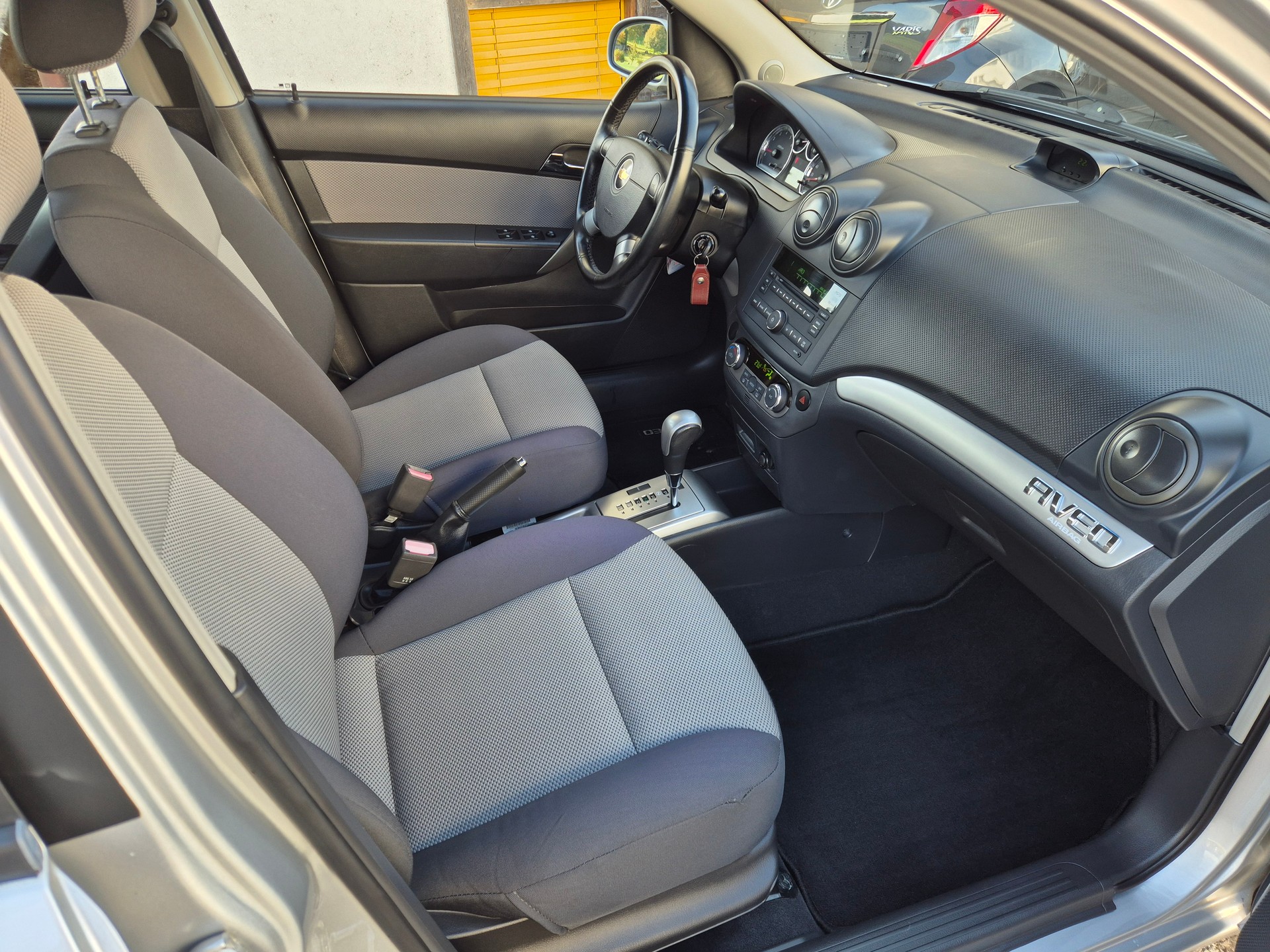 CHEVROLET Aveo 1.4 LT Automatic-image-5