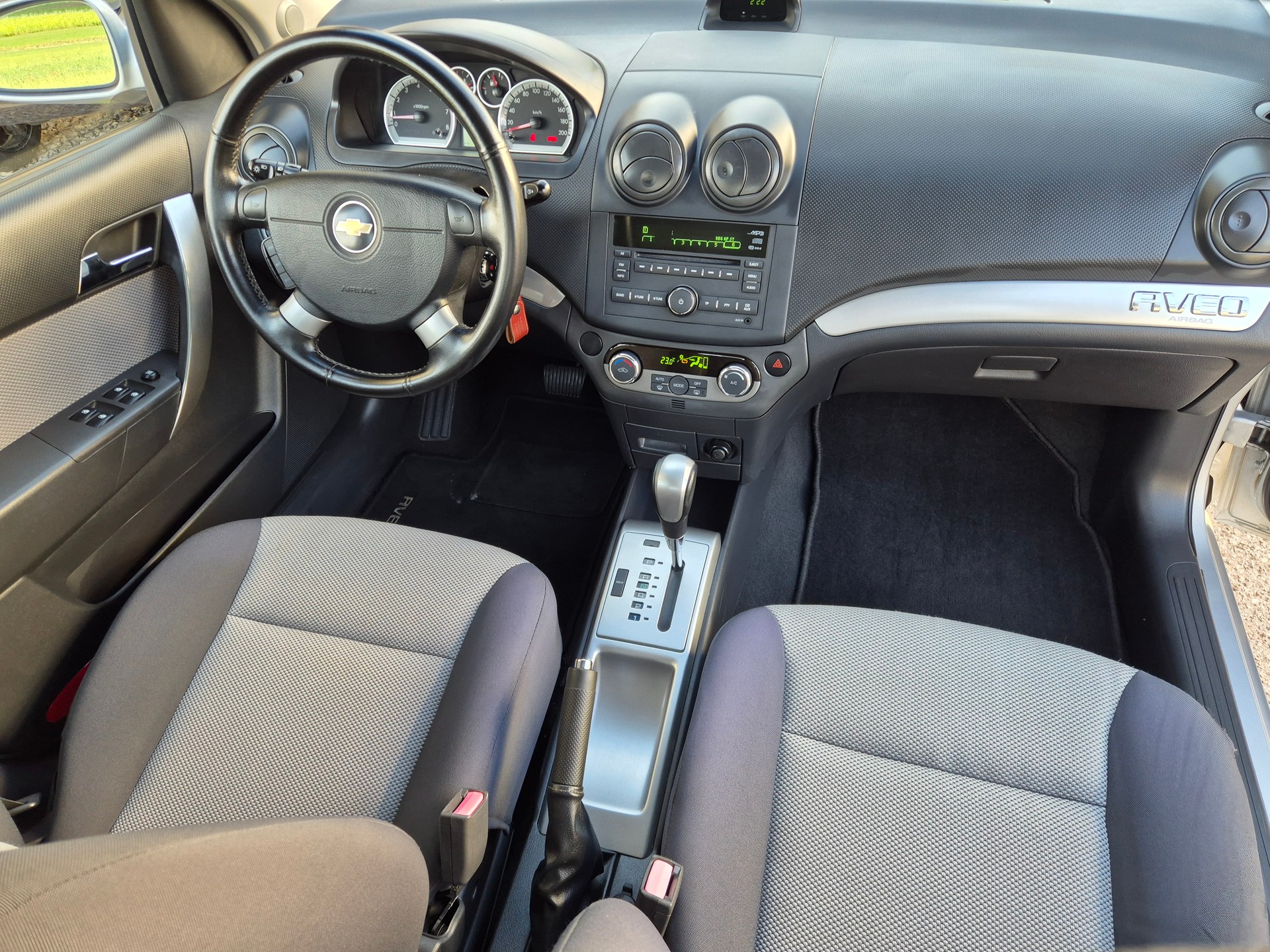 CHEVROLET Aveo 1.4 LT Automatic-image-9