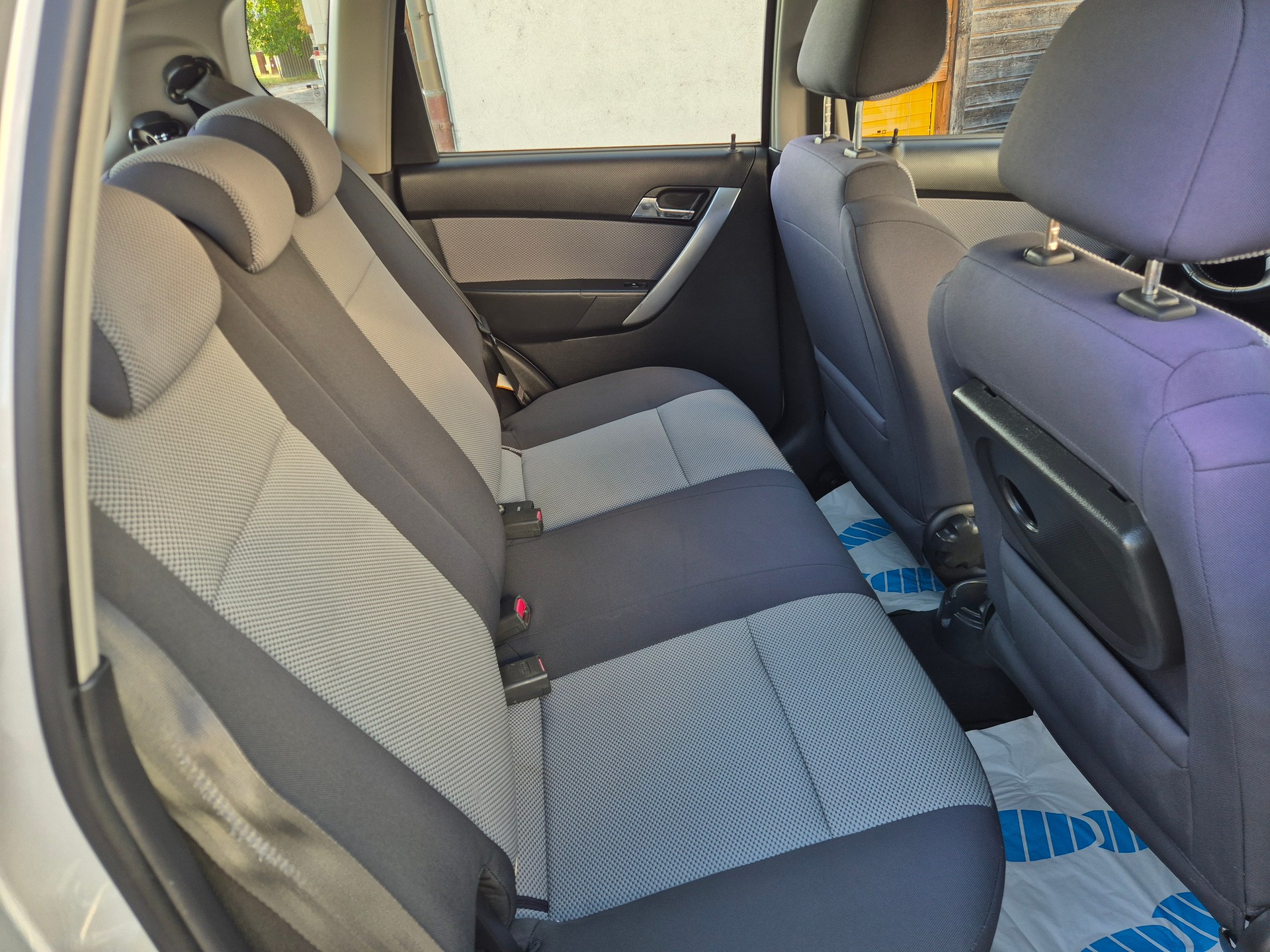 CHEVROLET Aveo 1.4 LT Automatic-image-8