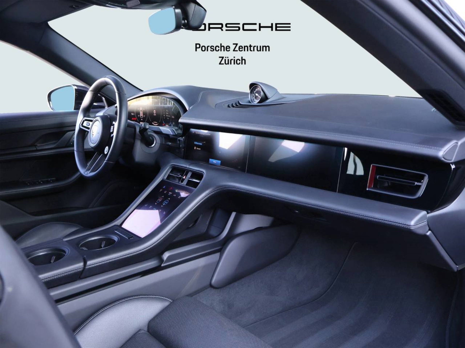 PORSCHE Taycan 4S Cross Turismo-image-13
