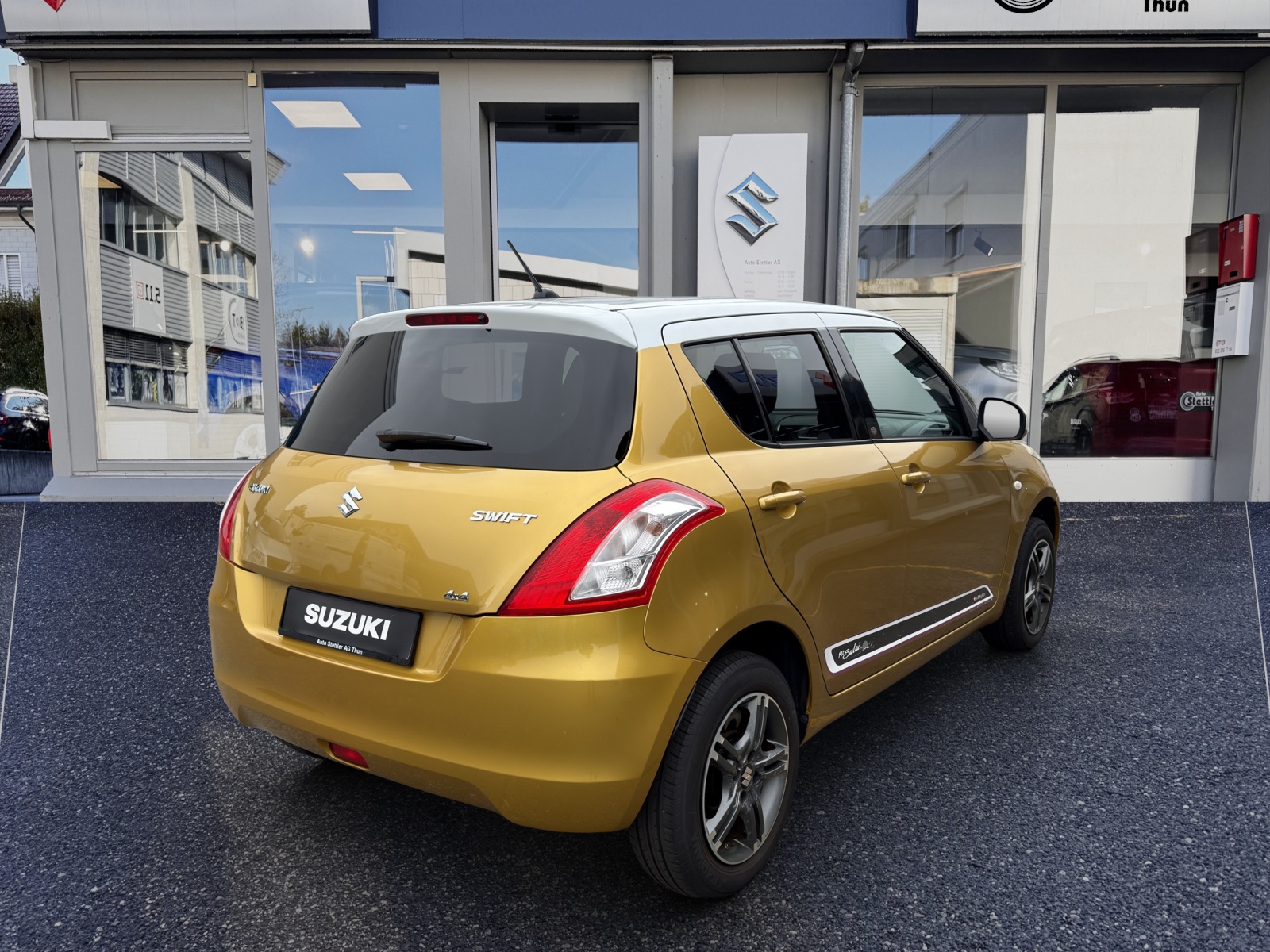 SUZUKI Swift 1.2i 16V PizSulai 4x4-image-5