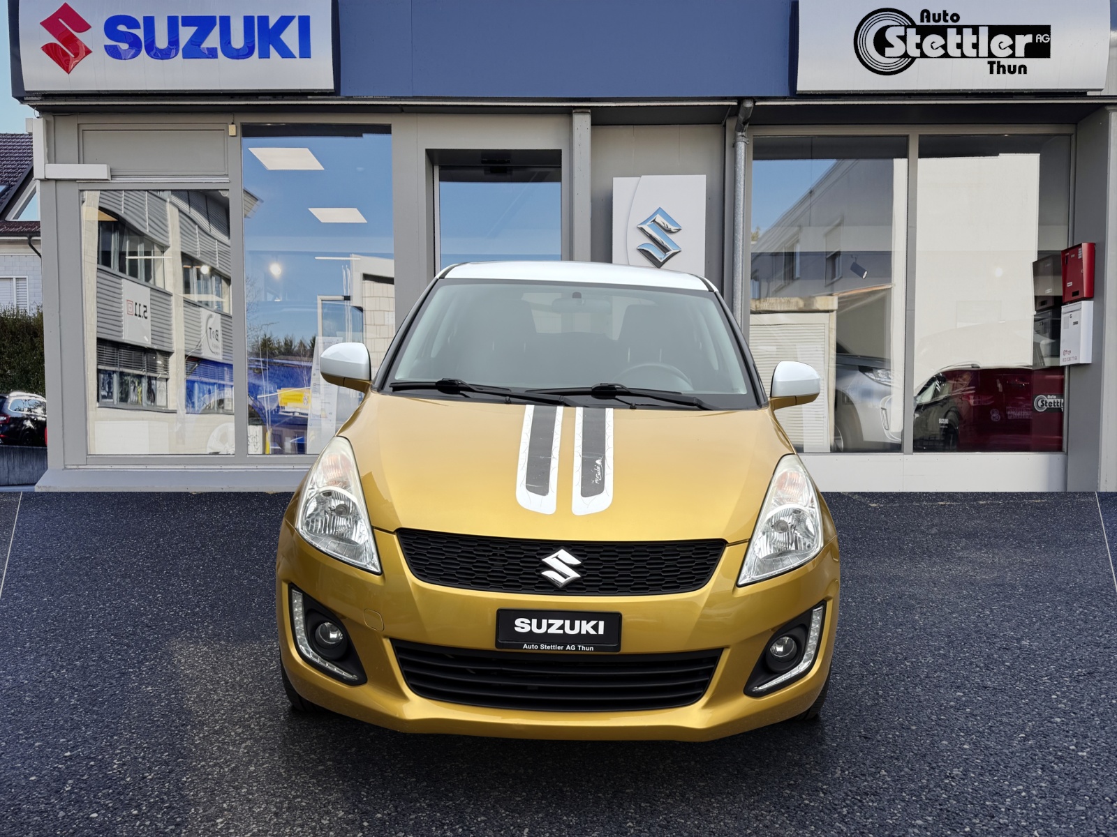 SUZUKI Swift 1.2i 16V PizSulai 4x4-image-1