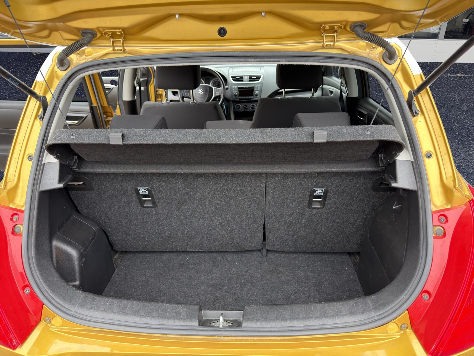 SUZUKI Swift 1.2i 16V PizSulai 4x4-image-14