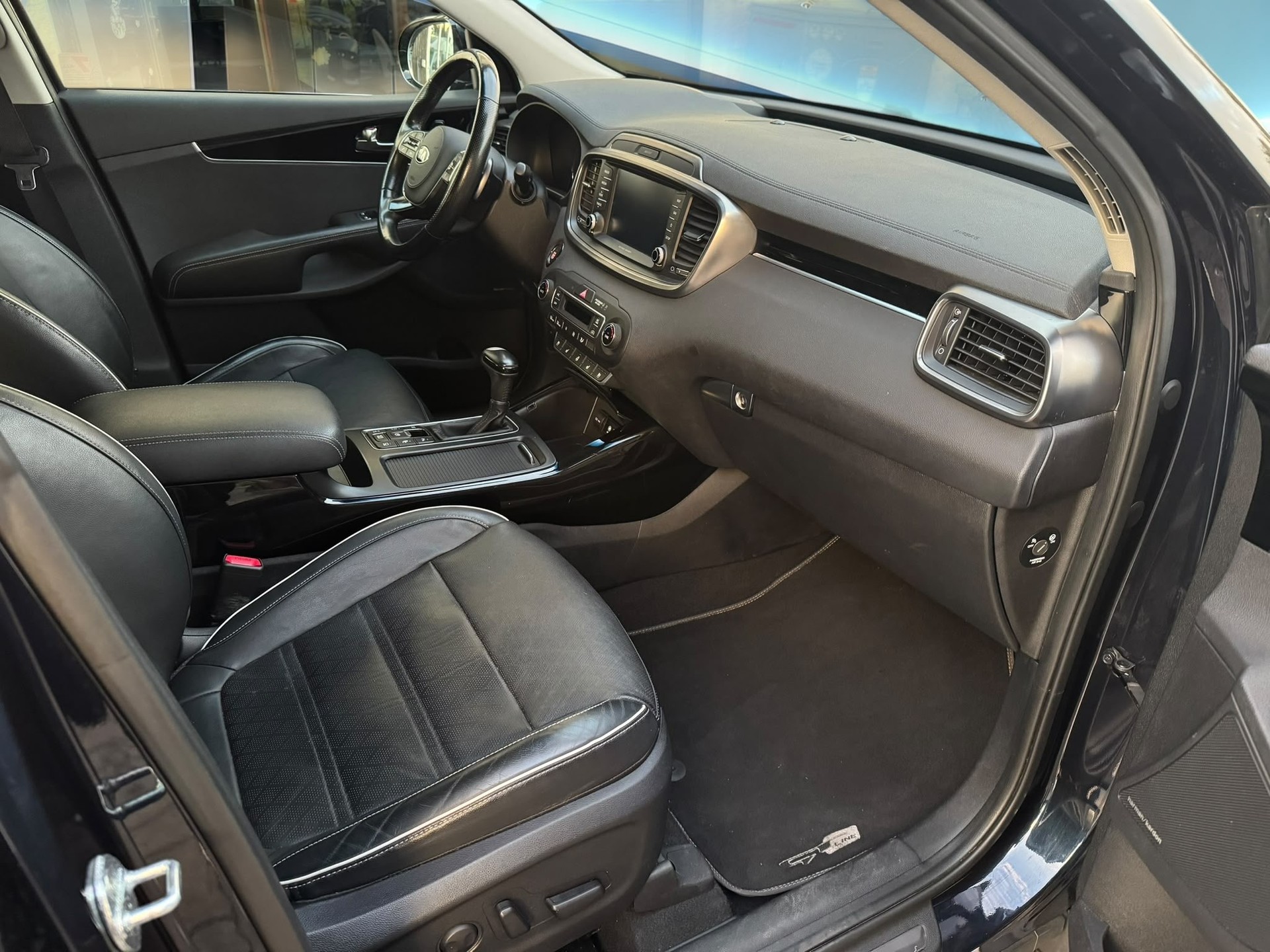 KIA Sorento 2.2 CRDI GT-Line Aut. AWD *7-SITZER*MEGA-VOLL*ALLRAD*-image-15