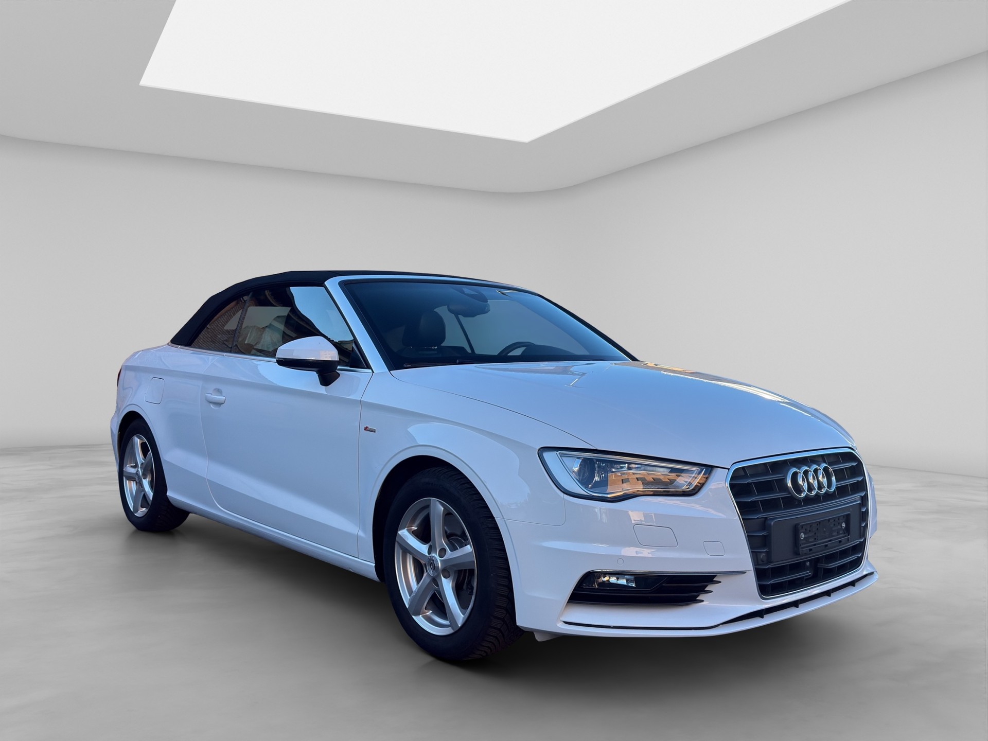 AUDI A3 Cabriolet 1.8 TFSI Attraction S-tronic-image-7