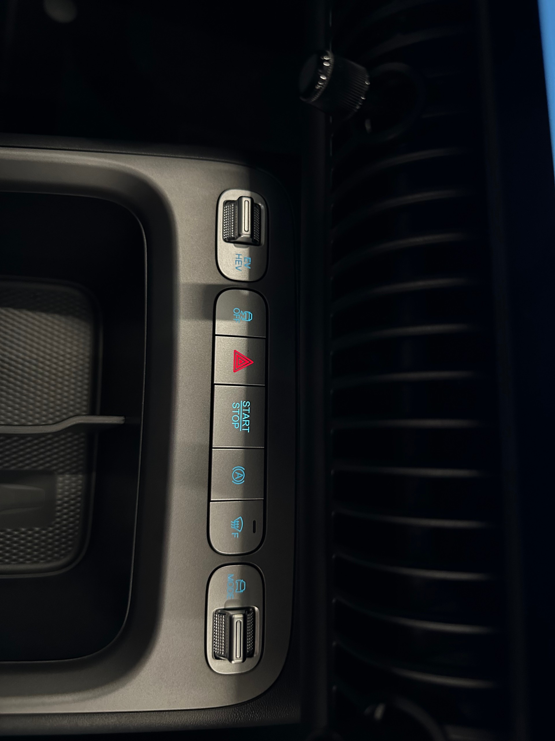 BYD Dolphin G DM-i Comfort-image-18