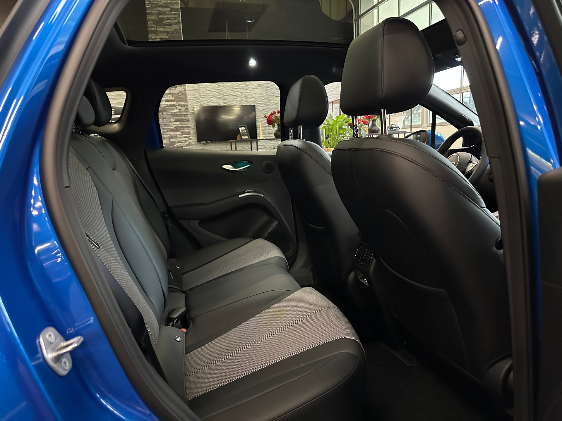 BYD Dolphin G DM-i Comfort-image-13