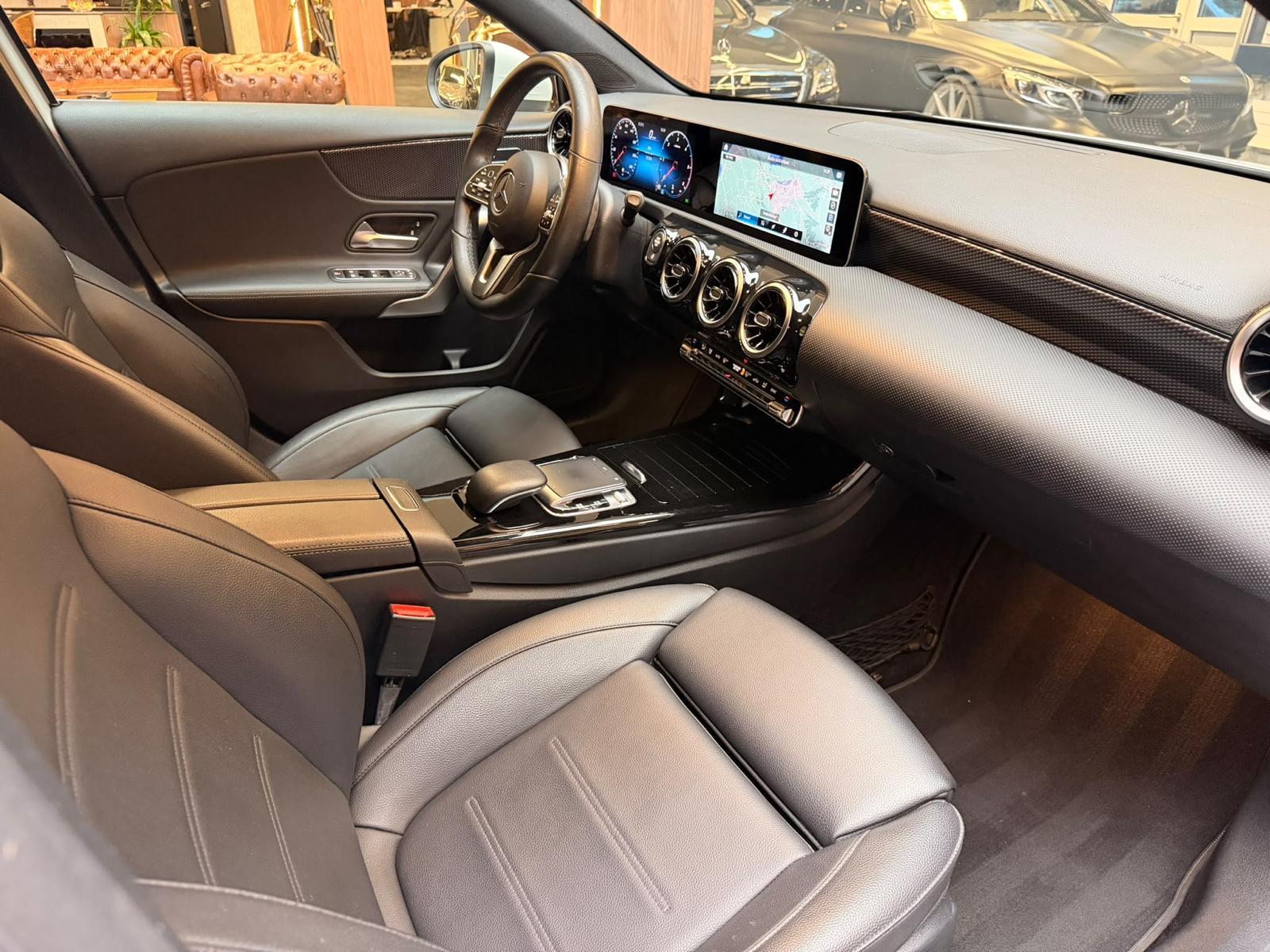 MERCEDES-BENZ A-Klasse W177 A 180 d Progressive-image-14