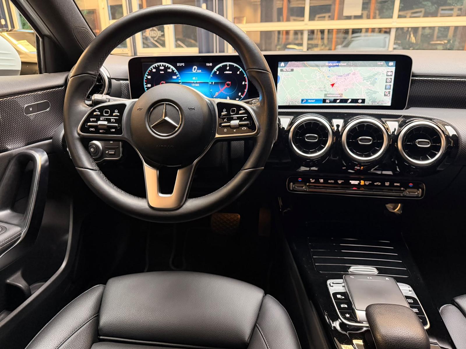 MERCEDES-BENZ A-Klasse W177 A 180 d Progressive-image-10