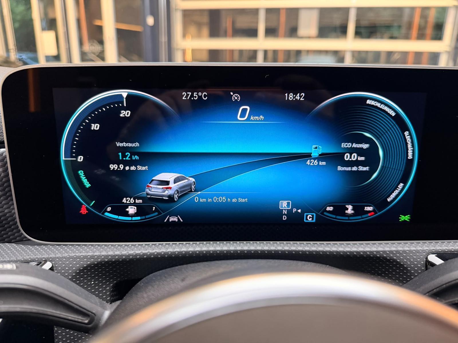 MERCEDES-BENZ A-Klasse W177 A 180 d Progressive-image-19