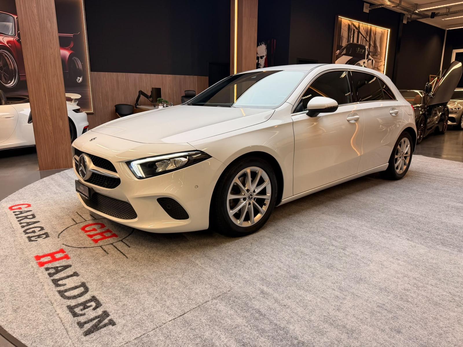 MERCEDES-BENZ A-Klasse W177 A 180 d Progressive-image-2